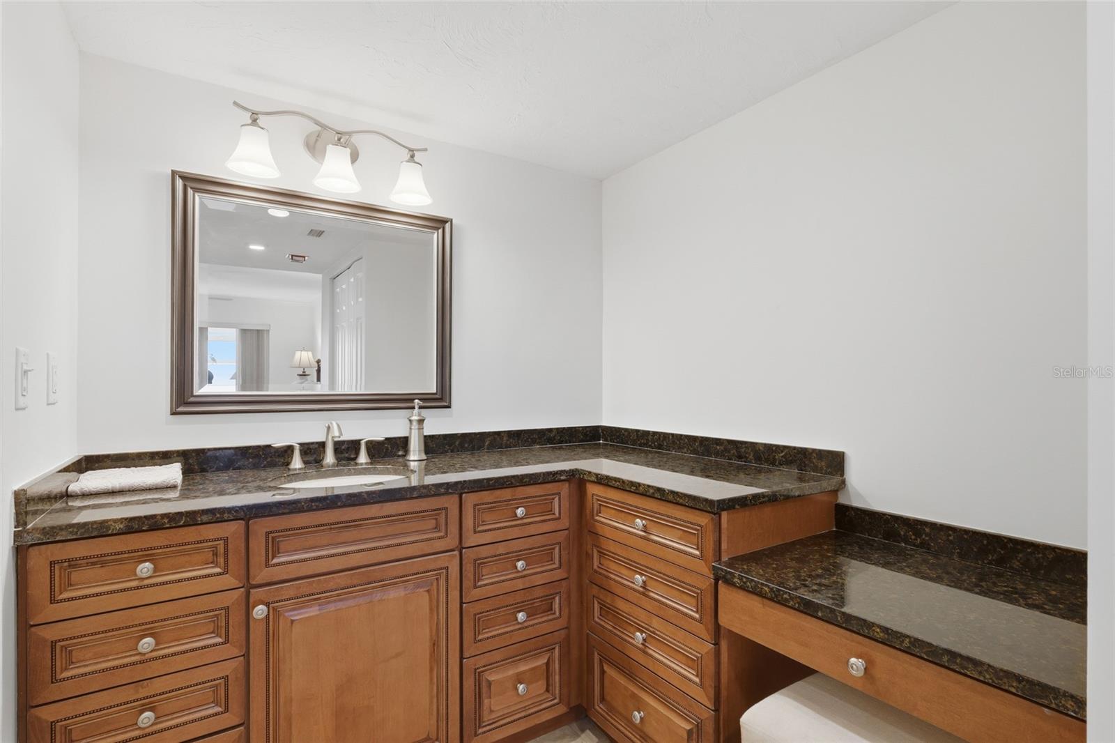1750 BENJAMIN FRANKLIN DR #9B, SARASOTA, FL — photo 22