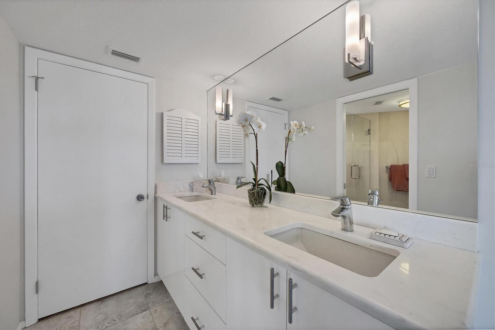 4825 GULF OF MEXICO DR #202, LONGBOAT KEY, FL — photo 25