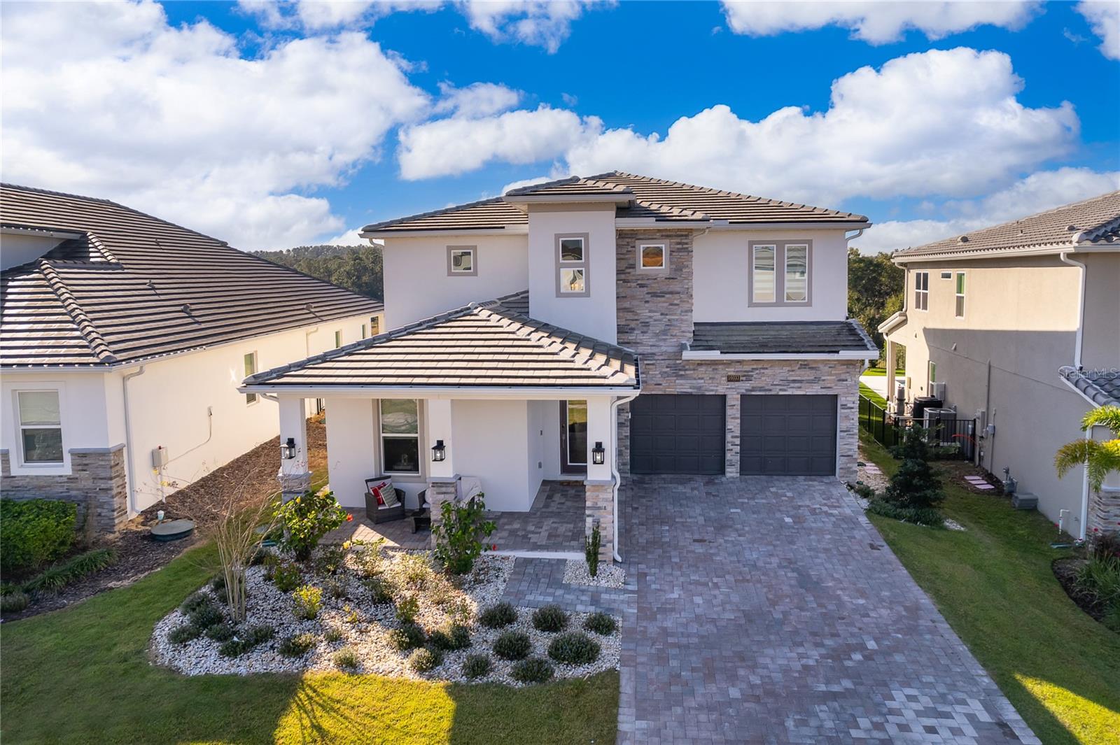 16033 VOLTERRA PT, BELLA COLLINA, FL
