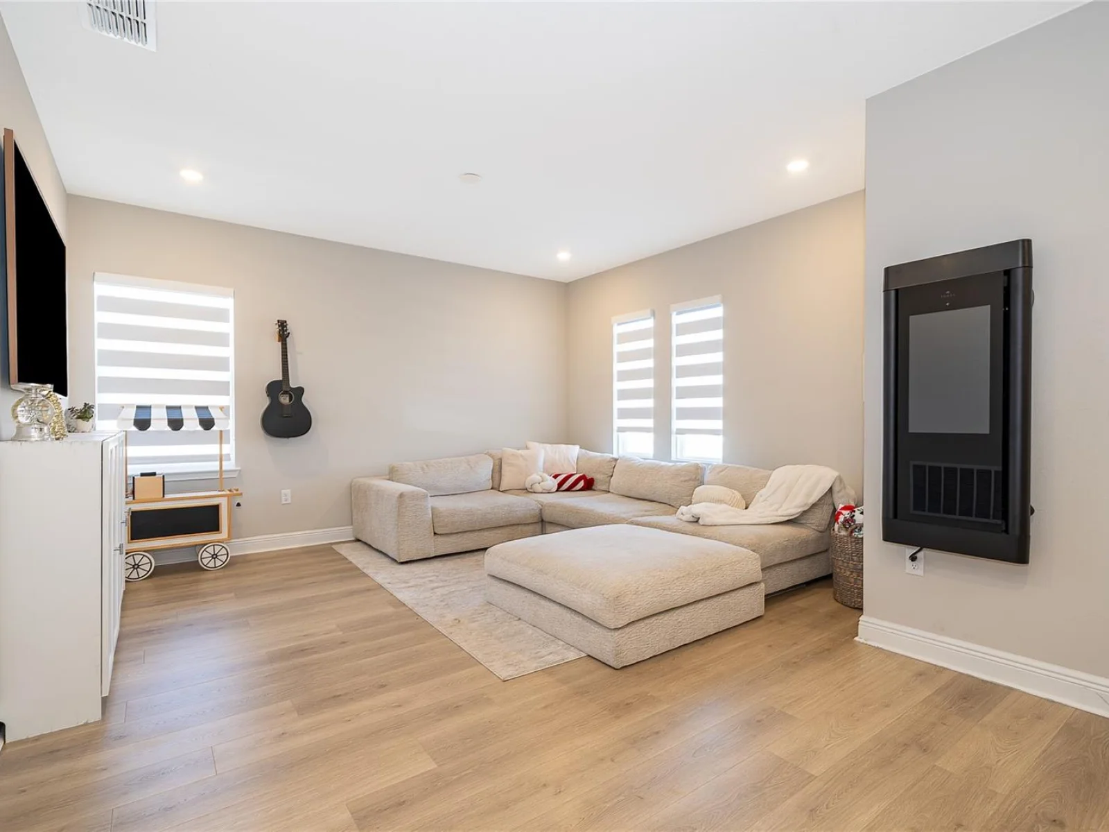 16033 VOLTERRA PT, BELLA COLLINA, FL — photo 62