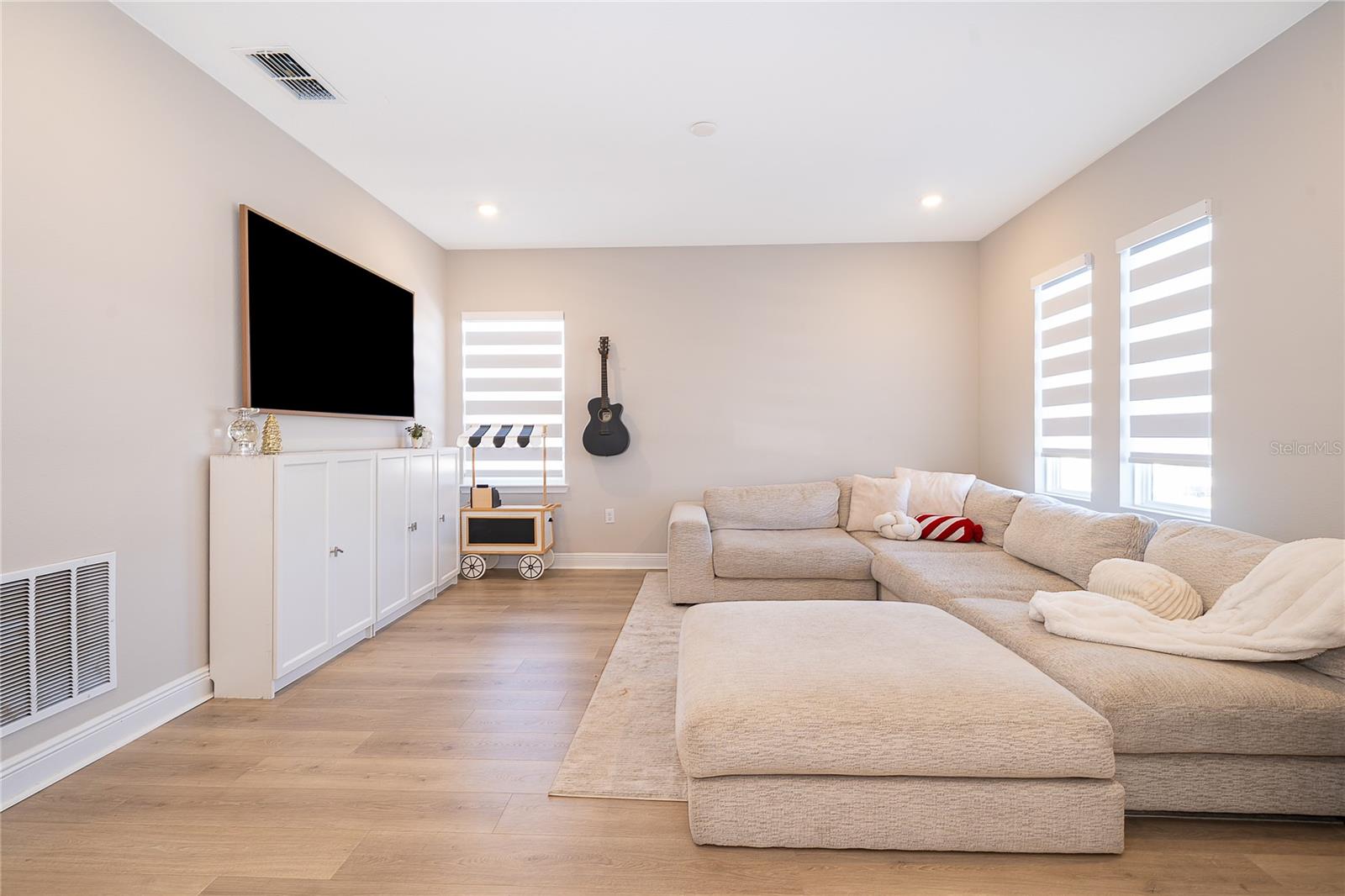 16033 VOLTERRA PT, BELLA COLLINA, FL — photo 63