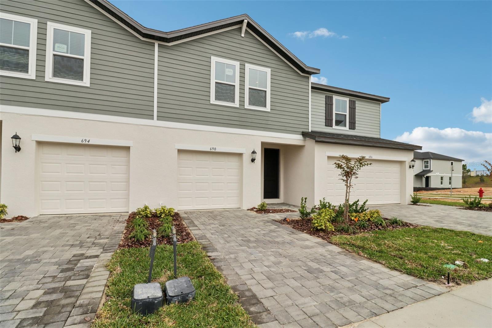 690 MUHLY WAY, LADY LAKE, FL — photo 4