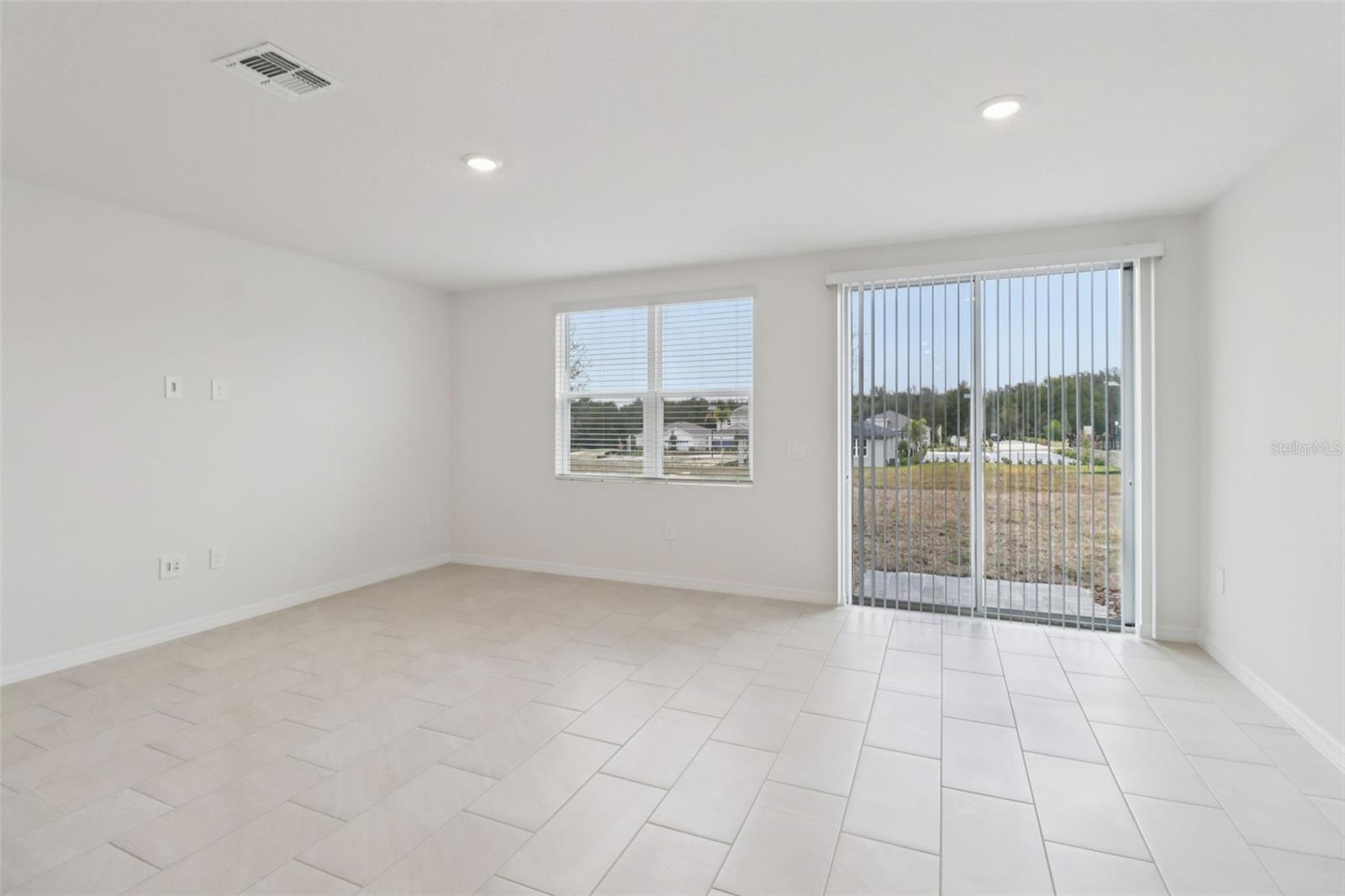 690 MUHLY WAY, LADY LAKE, FL — photo 10