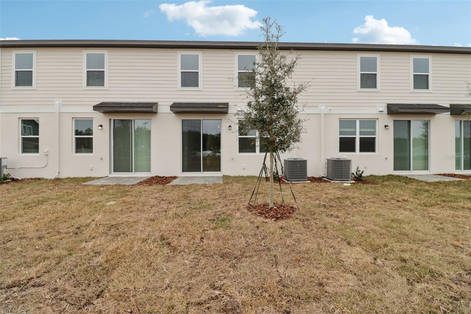 690 MUHLY WAY, LADY LAKE, FL — photo 52