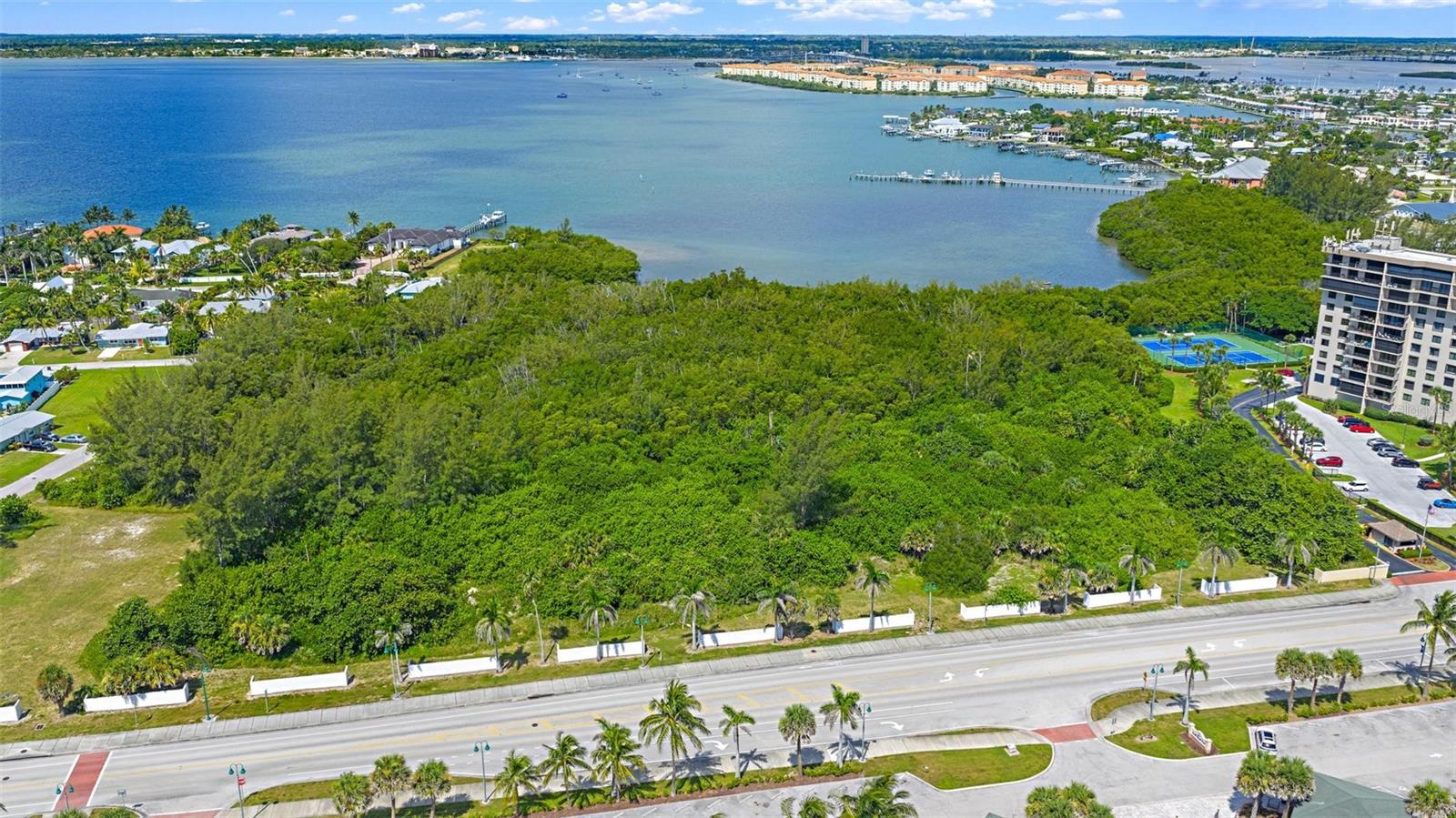 901 S OCEAN DR, FORT PIERCE, FL — photo 28