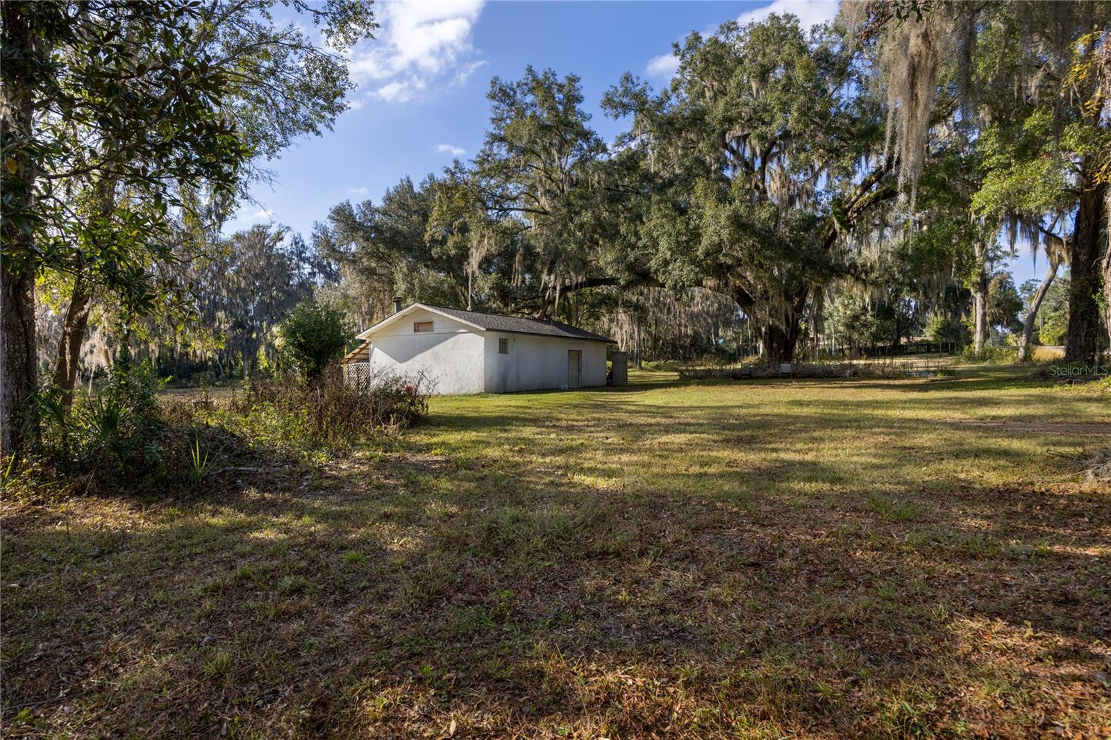 560 NW 39TH RD, GAINESVILLE, FL — photo 9