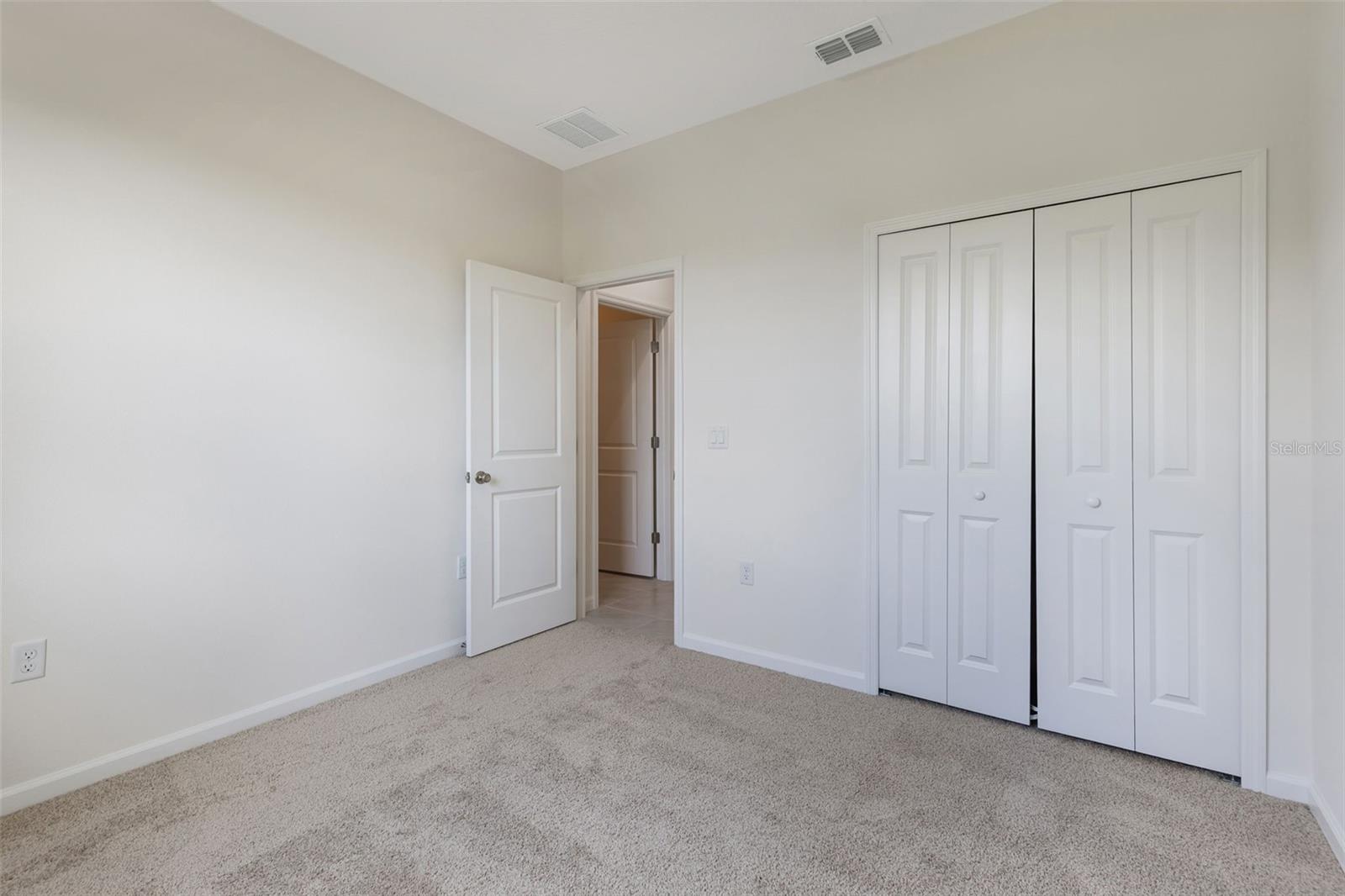 3788 WATERCLIFF CIR, GRAND ISLAND, FL — photo 13