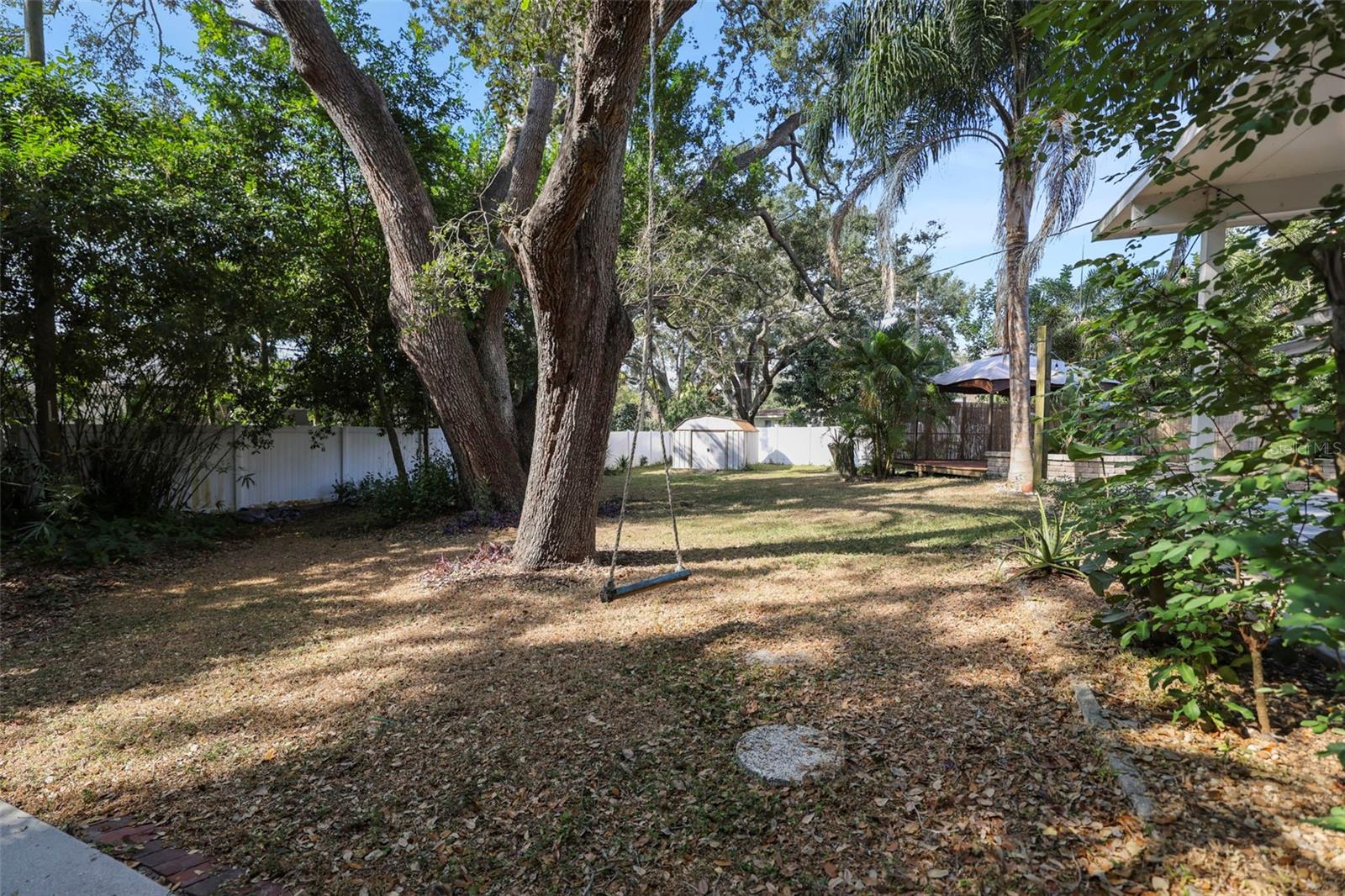 951 GREENWAY AVE, DUNEDIN, FL — photo 45