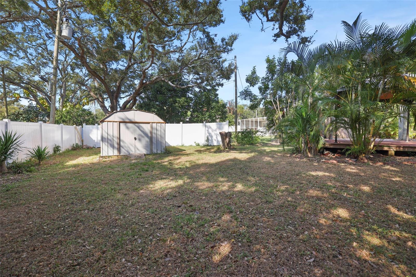 951 GREENWAY AVE, DUNEDIN, FL — photo 46