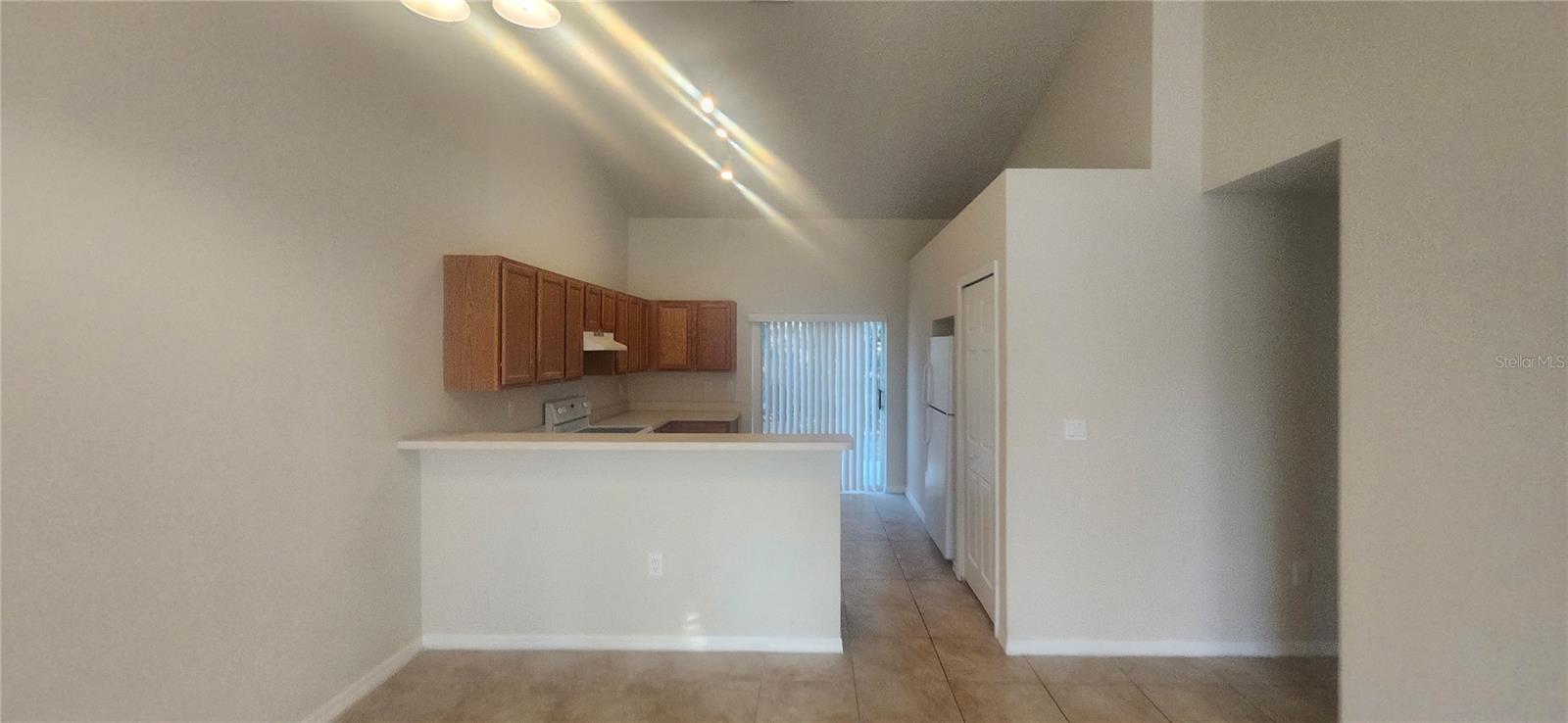 7411 CANTERBURY ST, SPRING HILL, FL — photo 4