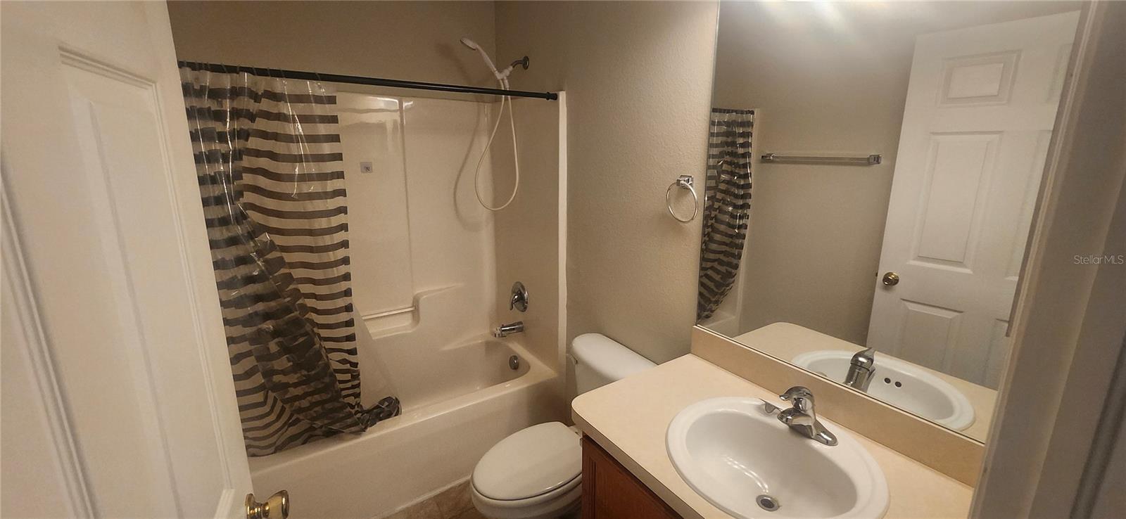 7411 CANTERBURY ST, SPRING HILL, FL — photo 9