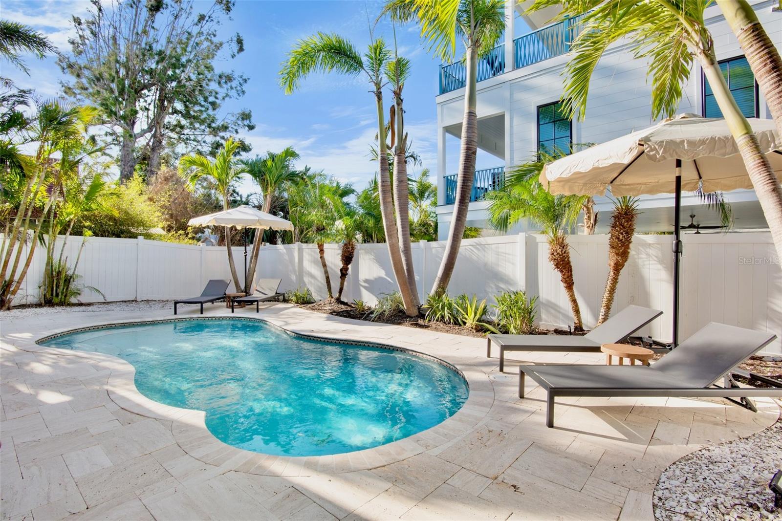 709 FERN ST, ANNA MARIA, FL — photo 2