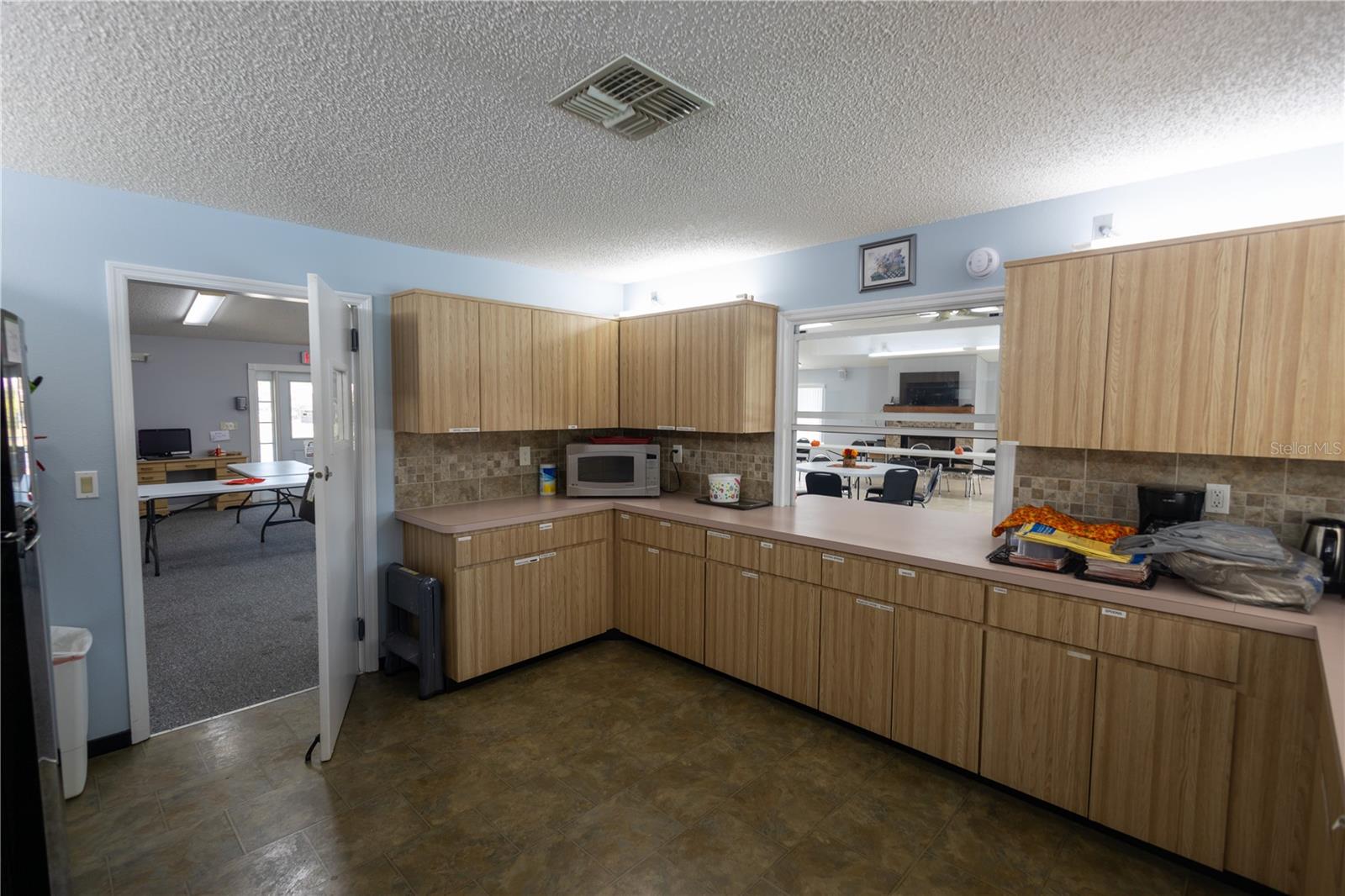 FOREST GLENN DR, SPRING HILL, FL — photo 17