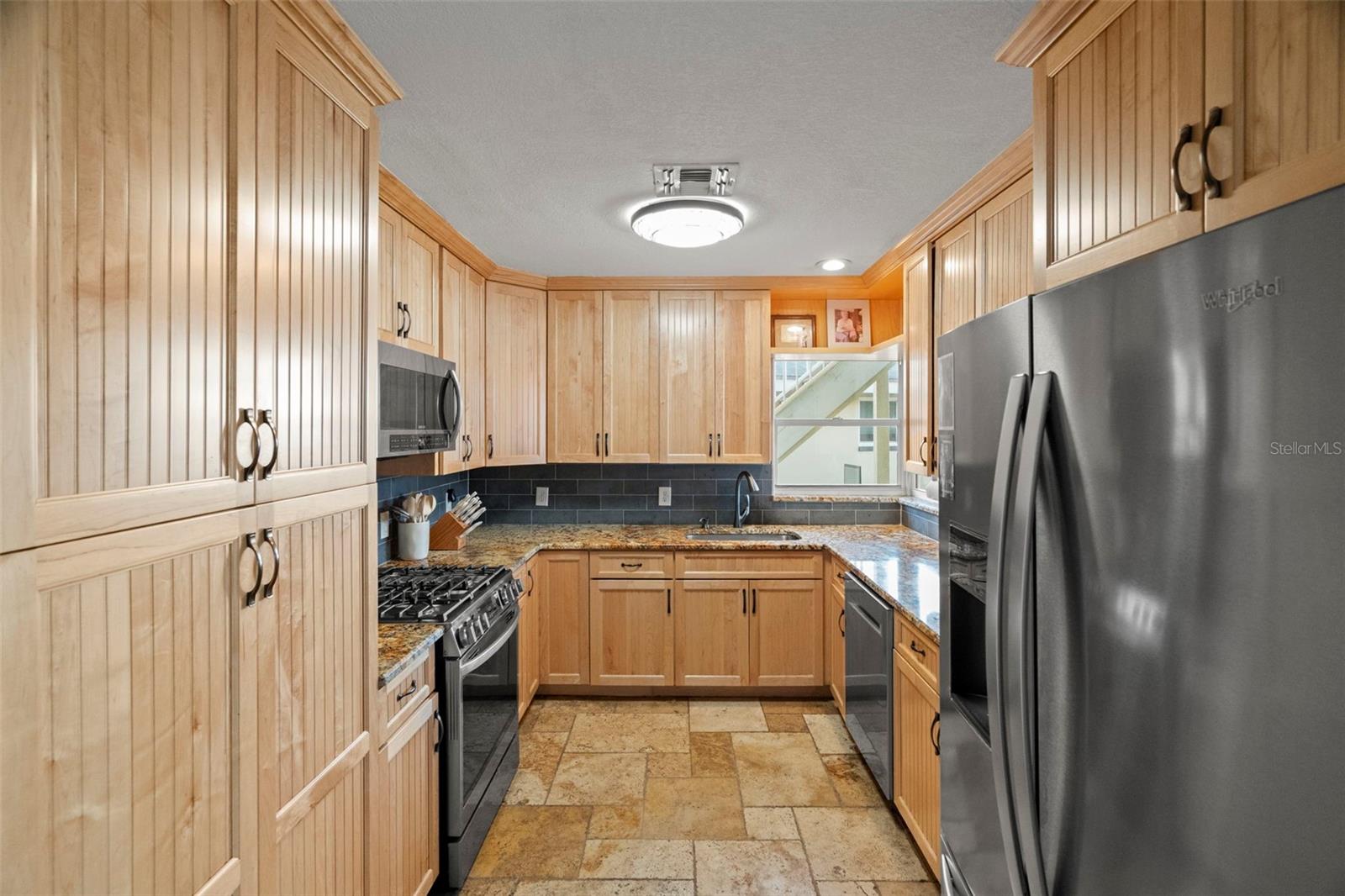 2288 EDYTHE DR, DUNEDIN, FL — photo 11