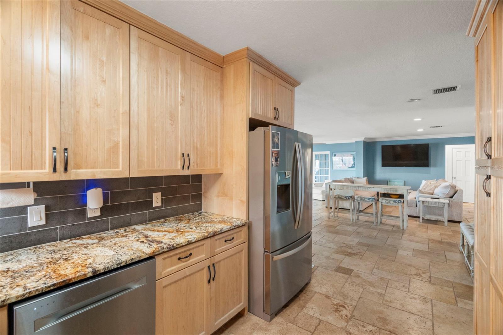 2288 EDYTHE DR, DUNEDIN, FL — photo 12
