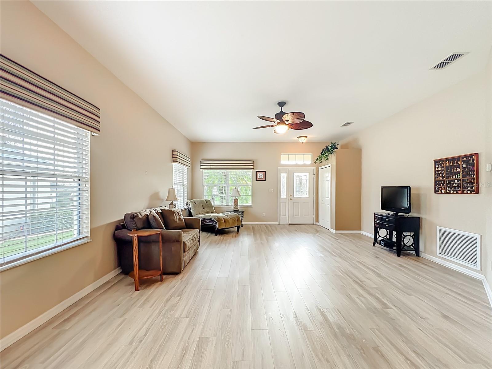 3425 MOUNT HOPE LOOP, LEESBURG, FL — photo 16