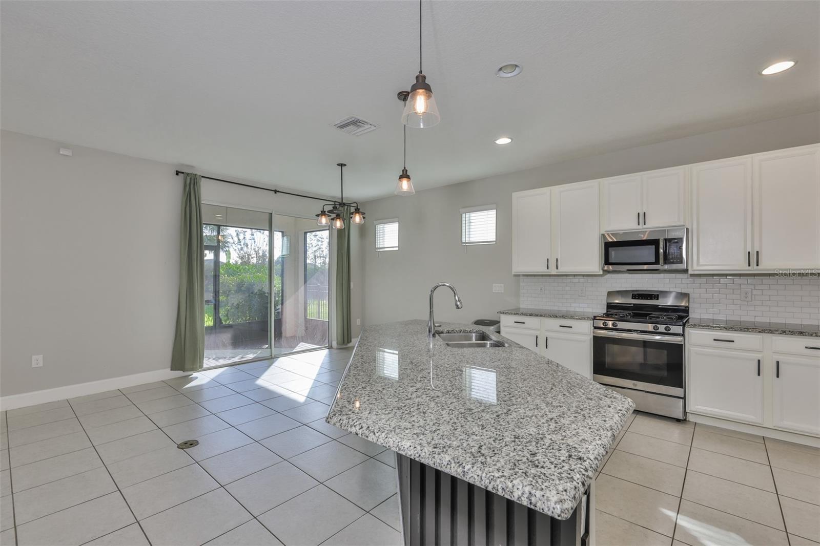 6207 VOYAGERS PL, APOLLO BEACH, FL — photo 21