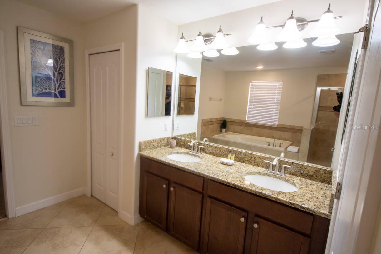 9162 WEDGE DR, DAVENPORT, FL — photo 31