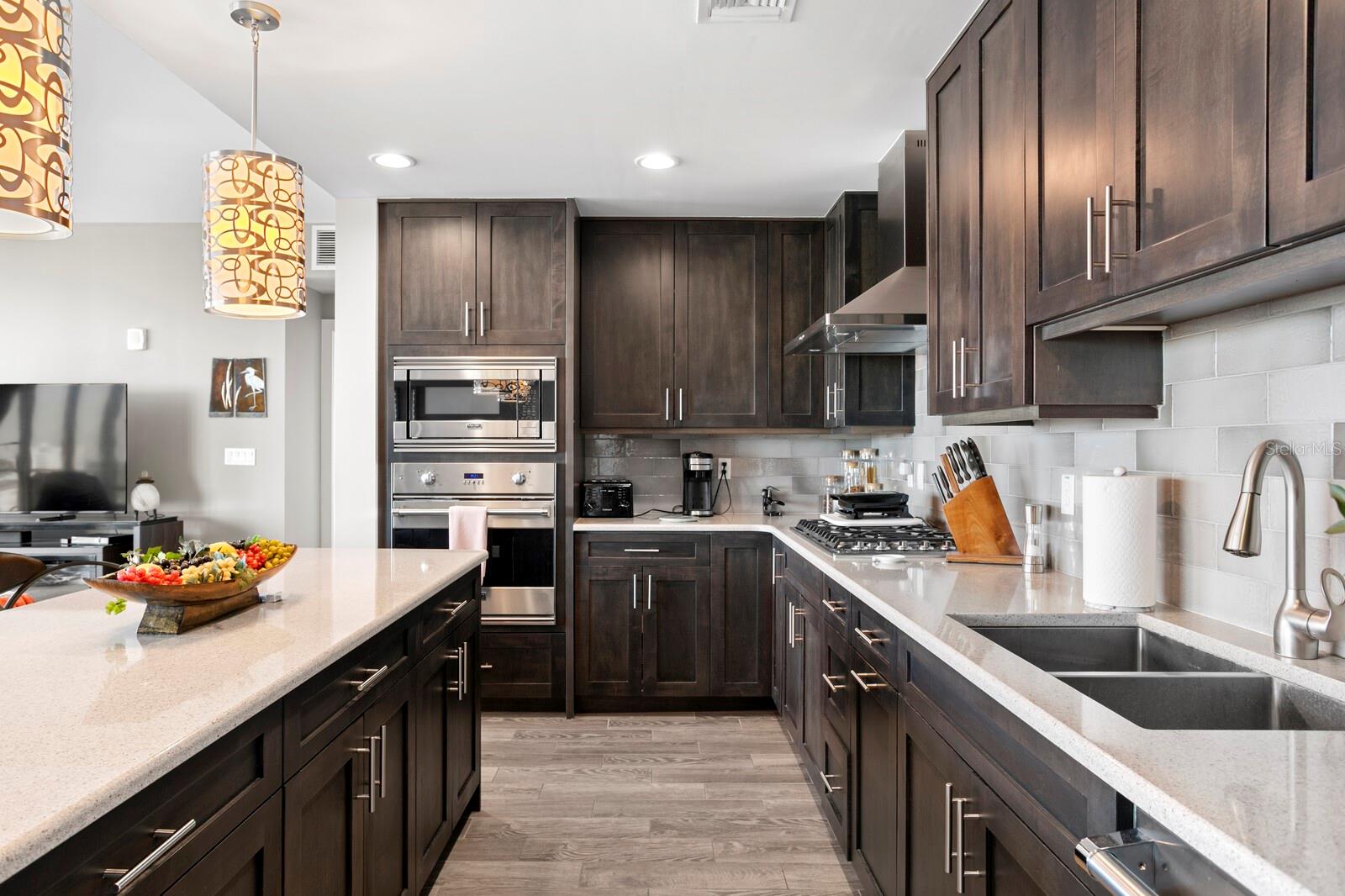 176 4TH AVE NE #1002, ST PETERSBURG, FL — photo 11