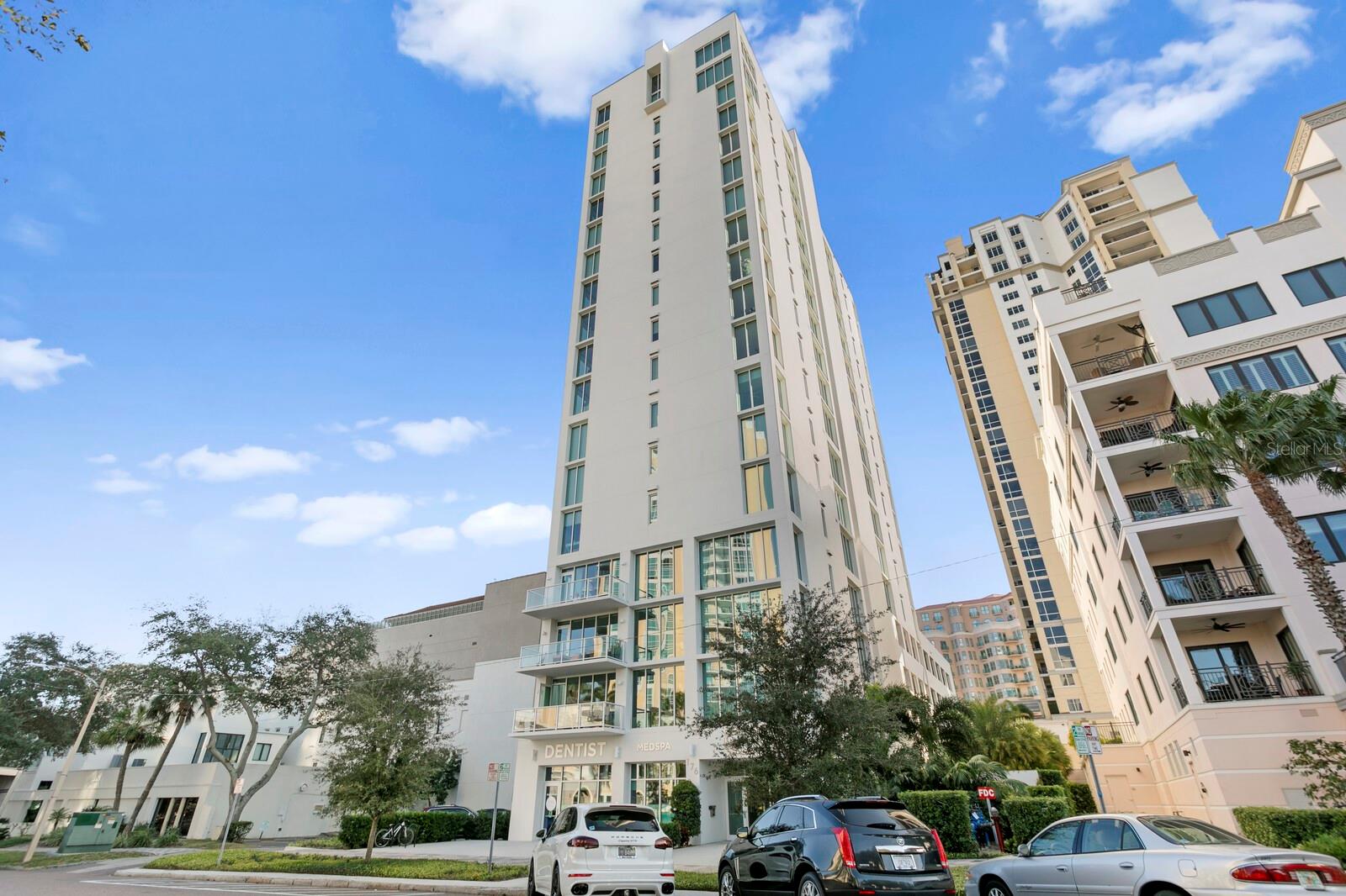176 4TH AVE NE #1002, ST PETERSBURG, FL — photo 40