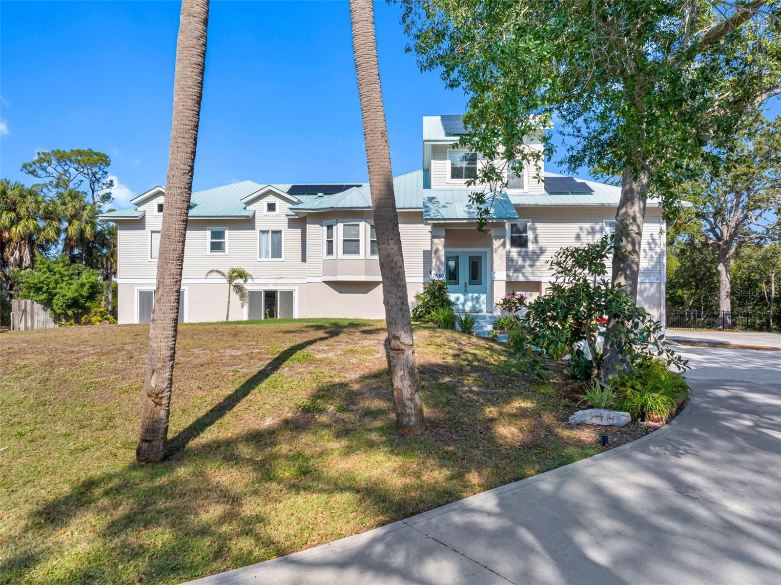 1580 MACCHESNEY DR, TARPON SPRINGS, FL — photo 2