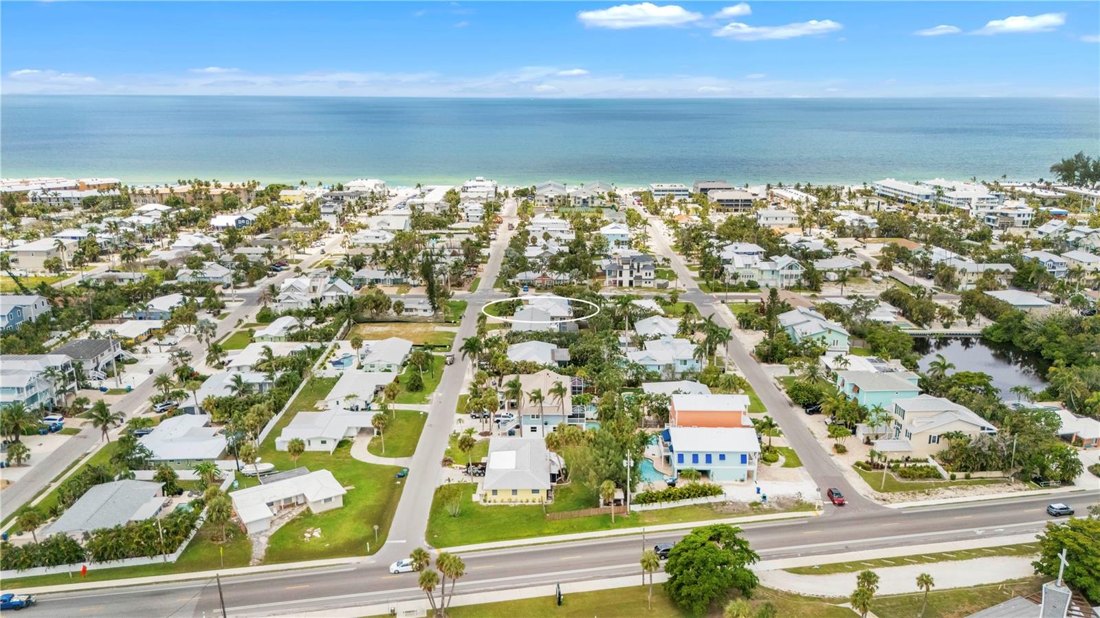 302 67TH ST, HOLMES BEACH, FL — photo 34