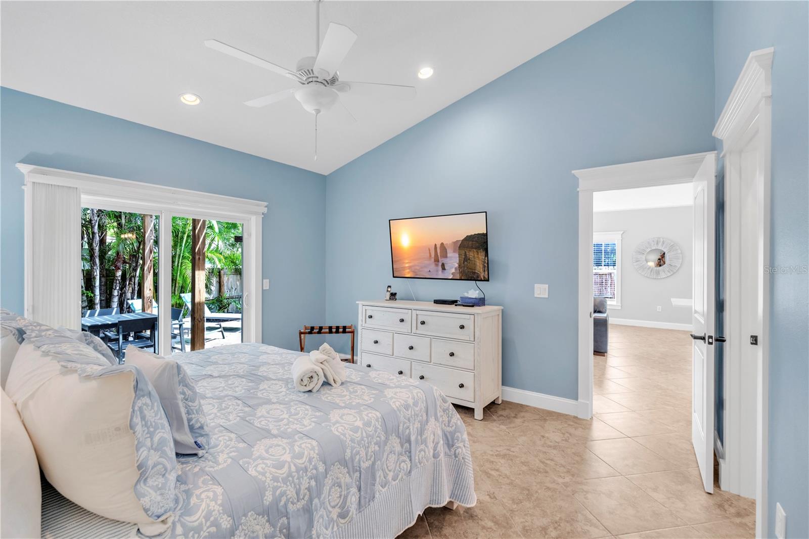 302 67TH ST, HOLMES BEACH, FL — photo 18