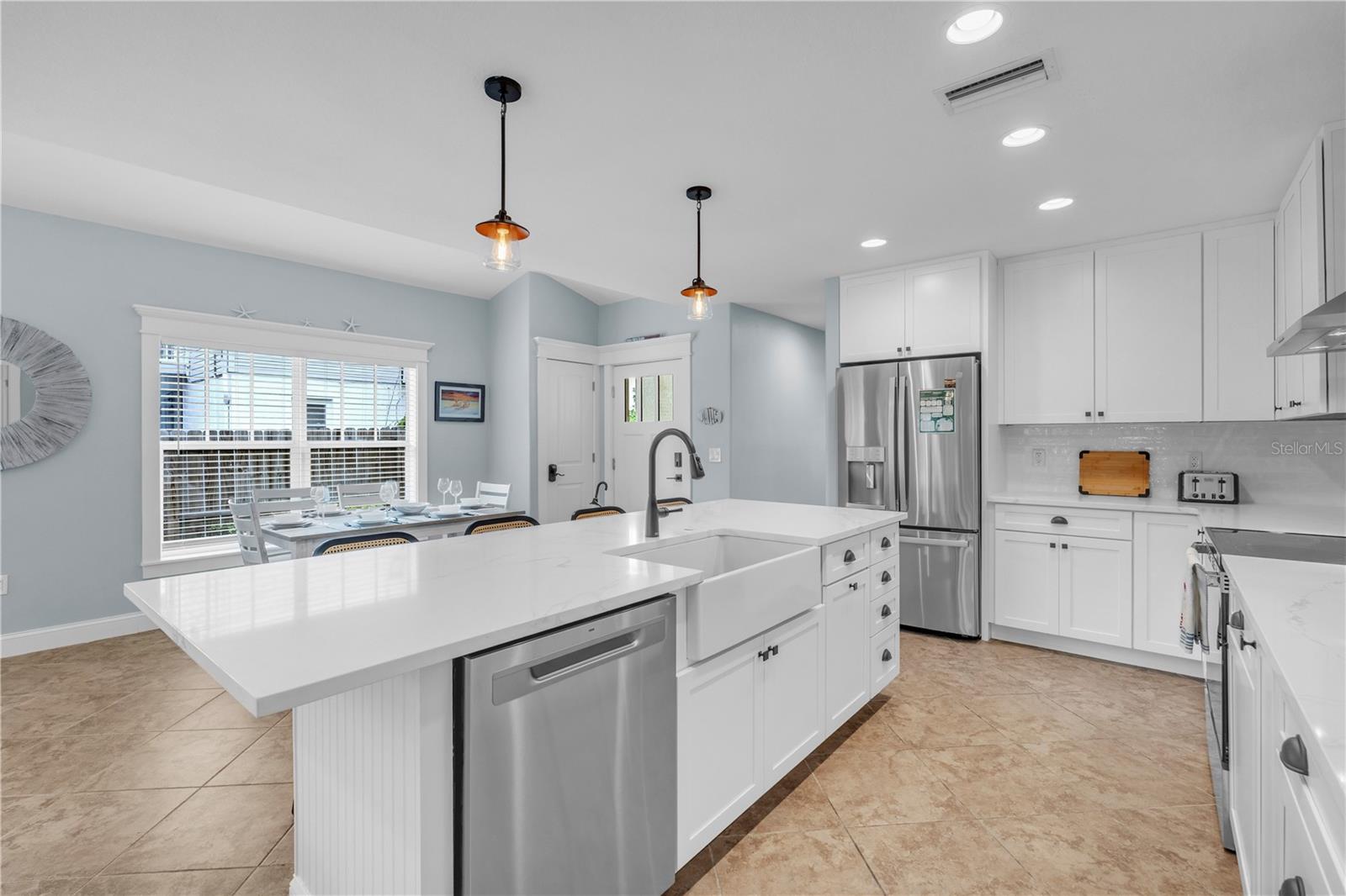 302 67TH ST, HOLMES BEACH, FL — photo 8