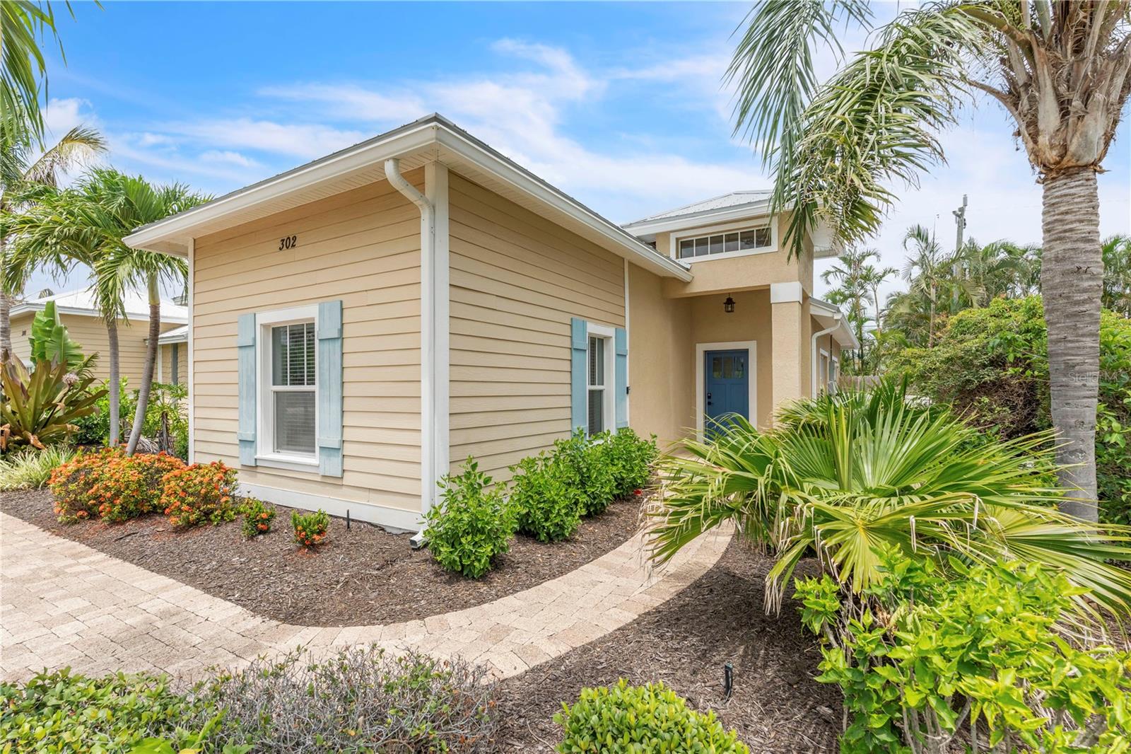 302 67TH ST, HOLMES BEACH, FL — photo 2