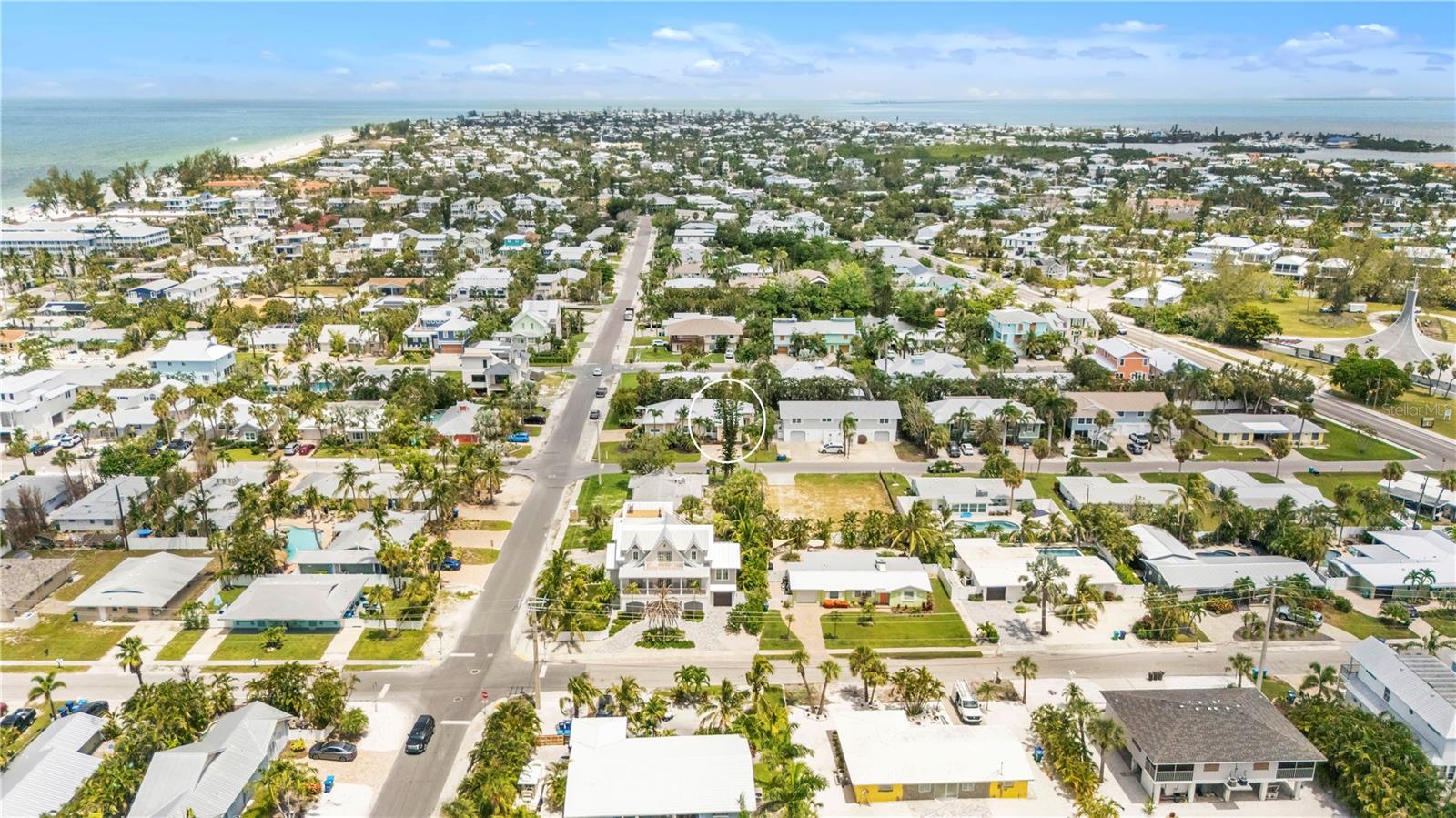 302 67TH ST, HOLMES BEACH, FL — photo 36