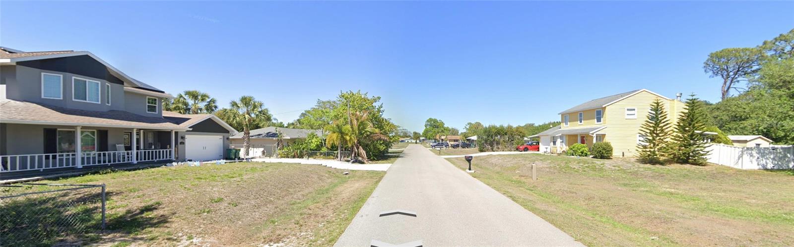 629 GAINES ST, PORT CHARLOTTE, FL — photo 4