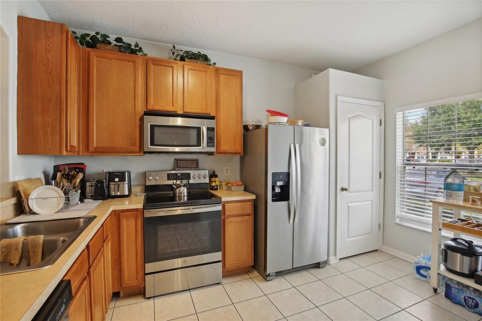 30352 ELDERWOOD DR, WESLEY CHAPEL, FL — photo 3