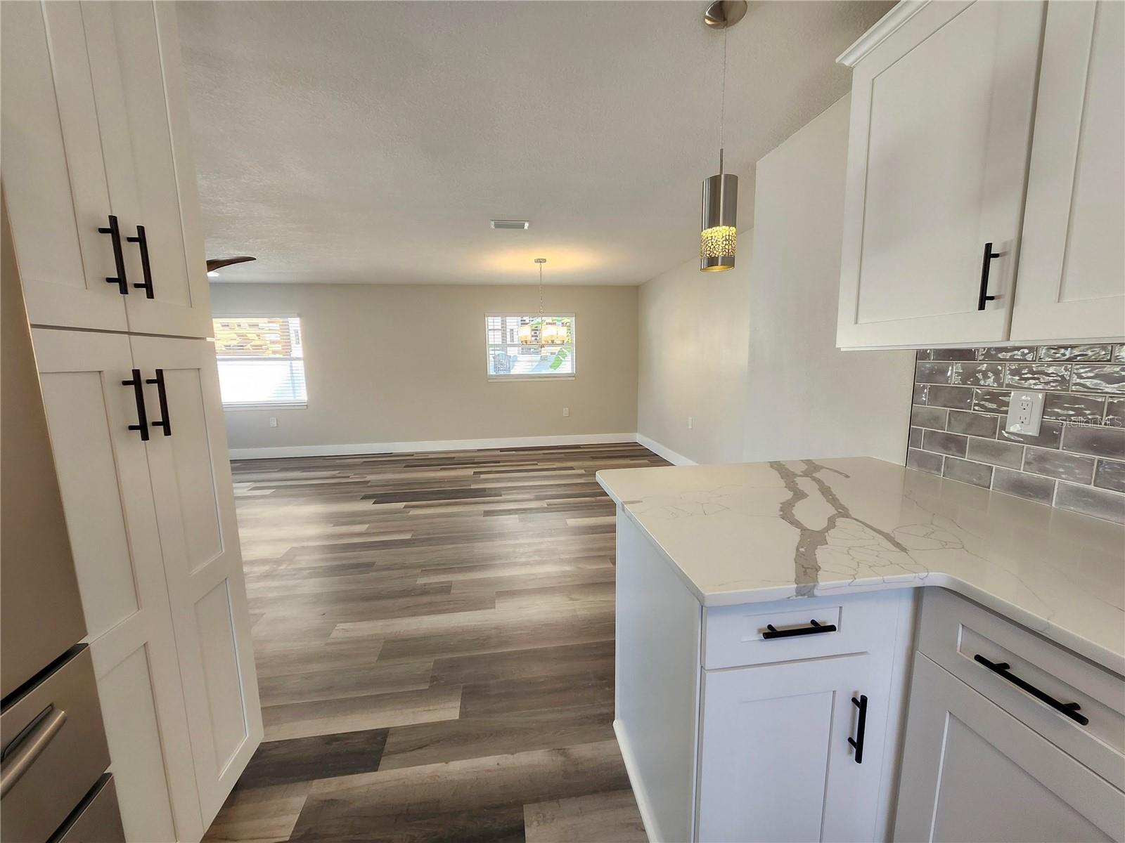 1818 SHORE ACRES BLVD NE, ST PETERSBURG, FL — photo 4