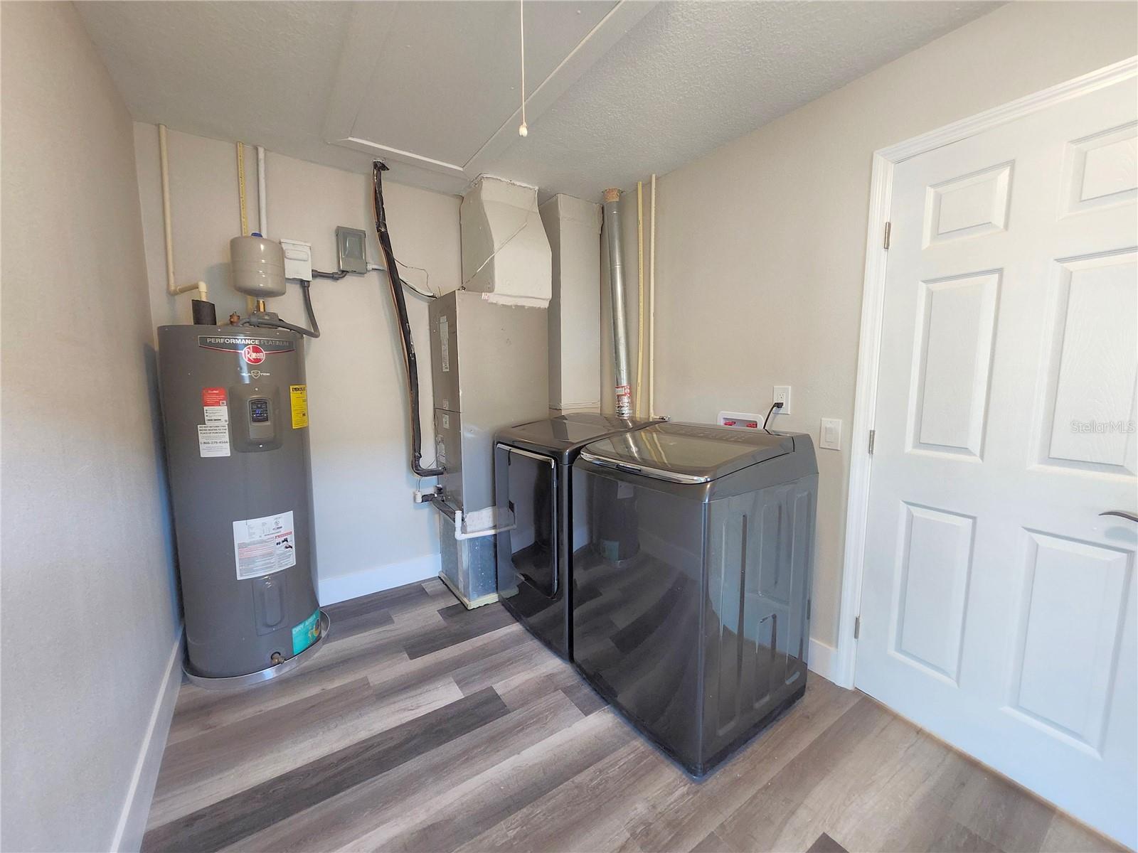 1818 SHORE ACRES BLVD NE, ST PETERSBURG, FL — photo 20