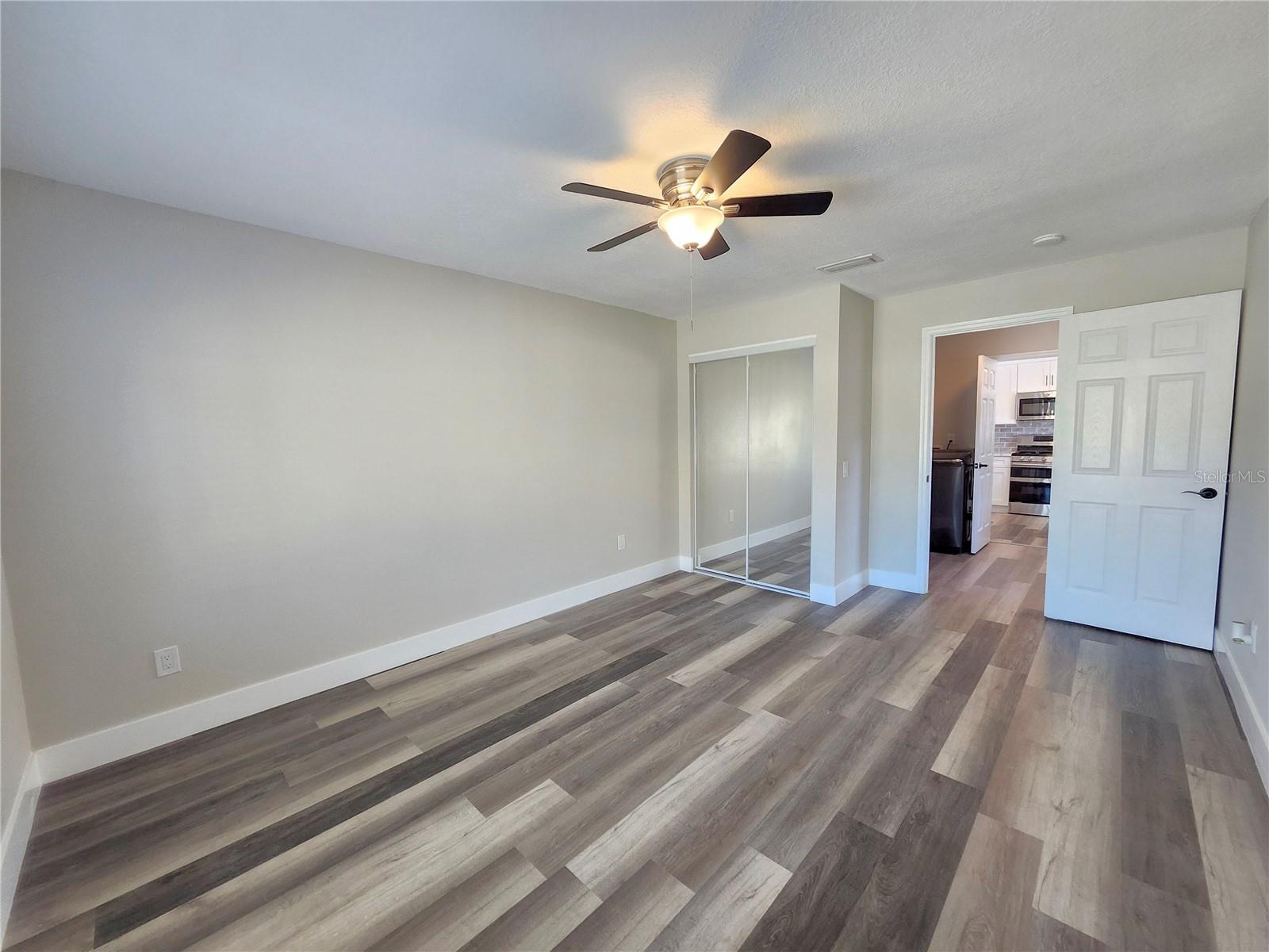 1818 SHORE ACRES BLVD NE, ST PETERSBURG, FL — photo 22