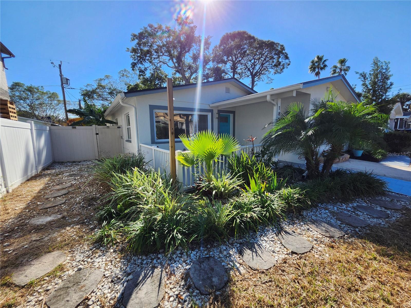 1818 SHORE ACRES BLVD NE, ST PETERSBURG, FL — photo 28