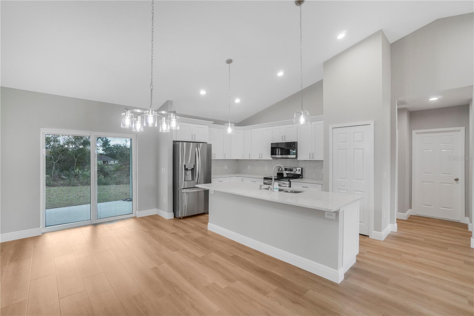 2757 S ELSTON DR, DELTONA, FL — photo 2
