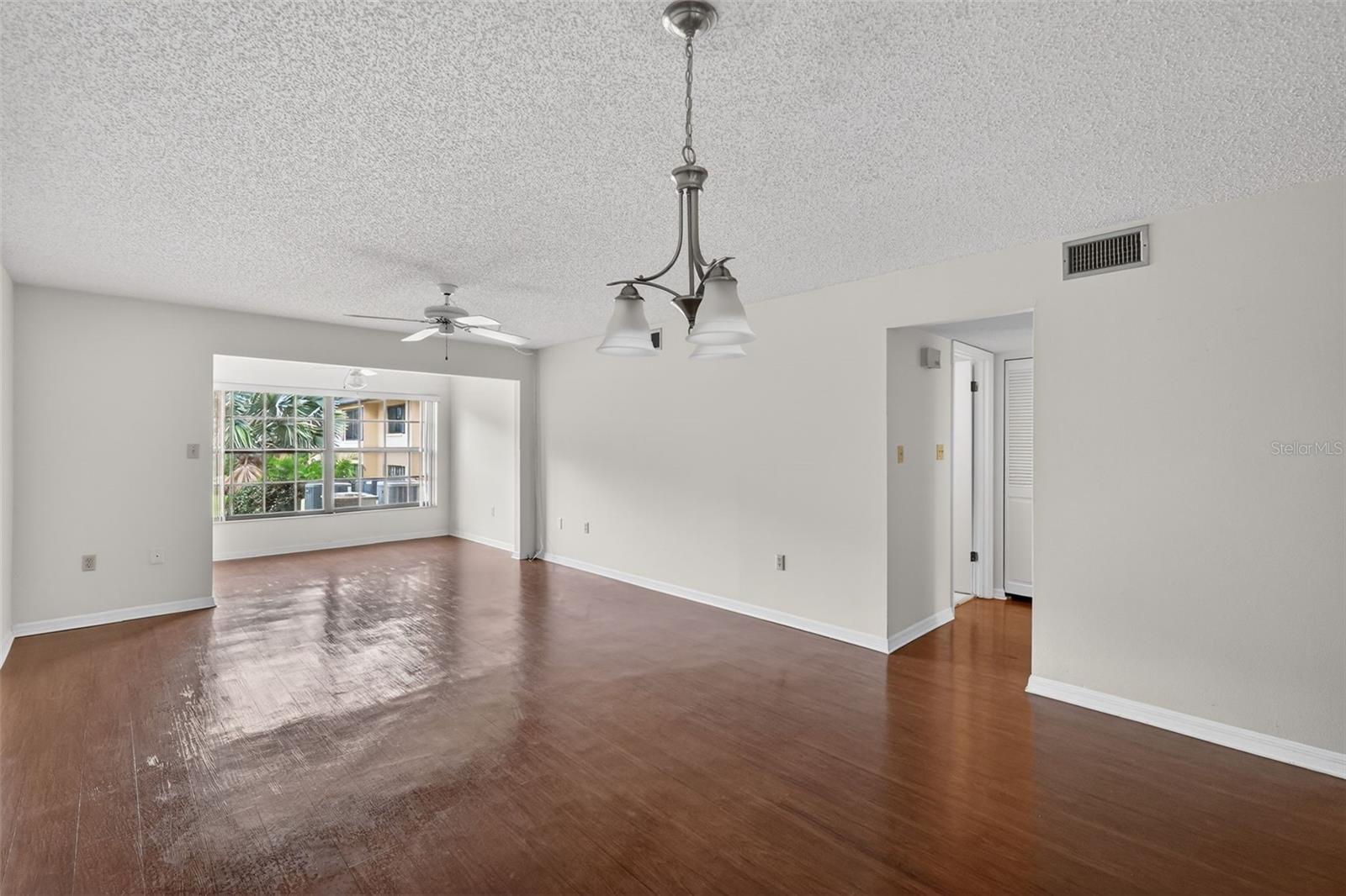 110 N TREMAIN ST #105, MOUNT DORA, FL — photo 15