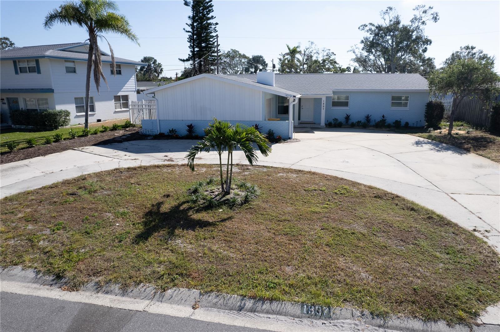 1897 DOLPHIN BLVD S, ST PETERSBURG, FL — photo 2