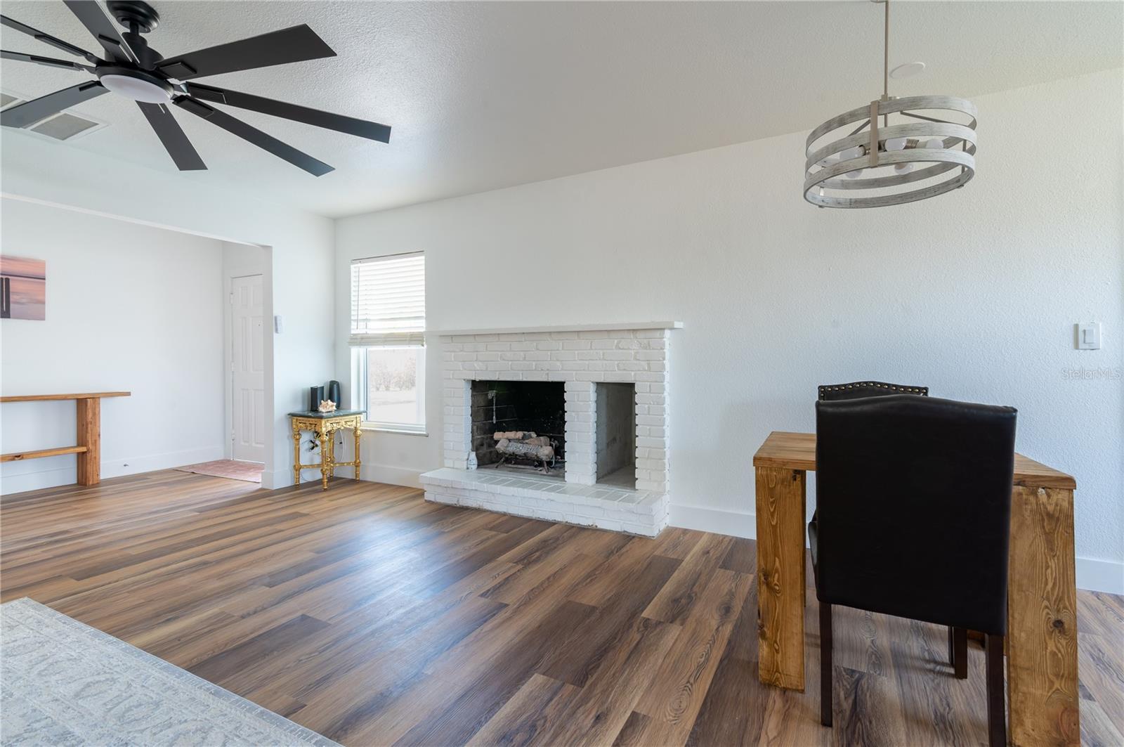 1897 DOLPHIN BLVD S, ST PETERSBURG, FL — photo 7