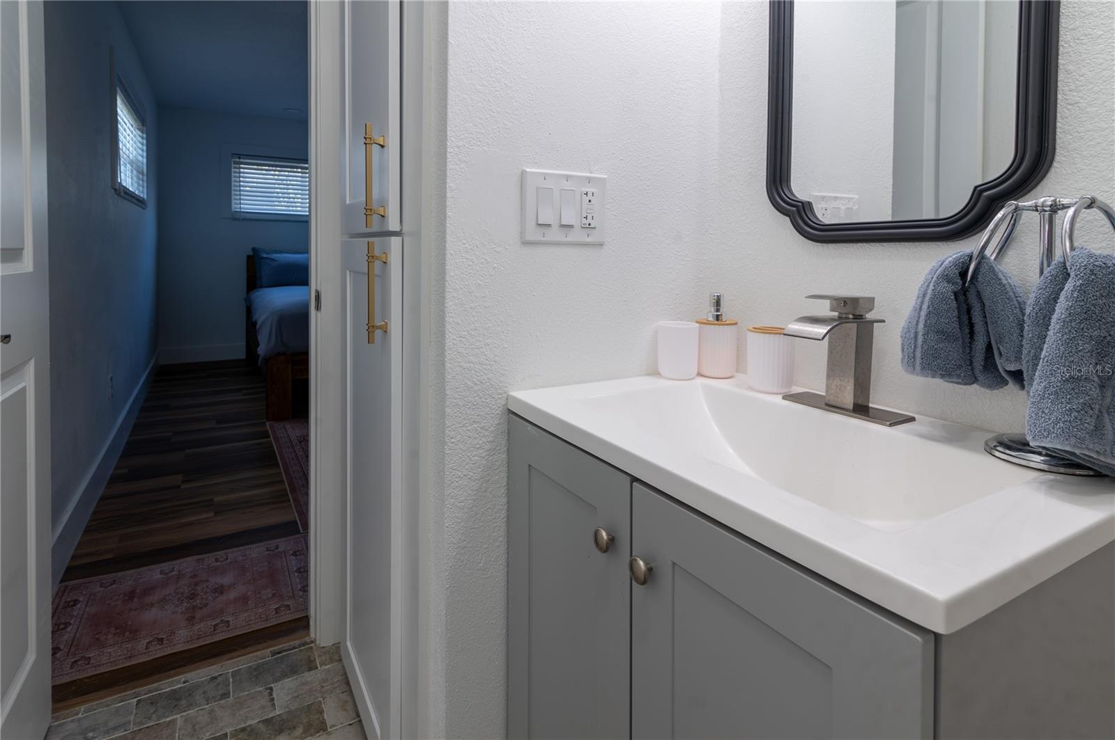 1897 DOLPHIN BLVD S, ST PETERSBURG, FL — photo 24