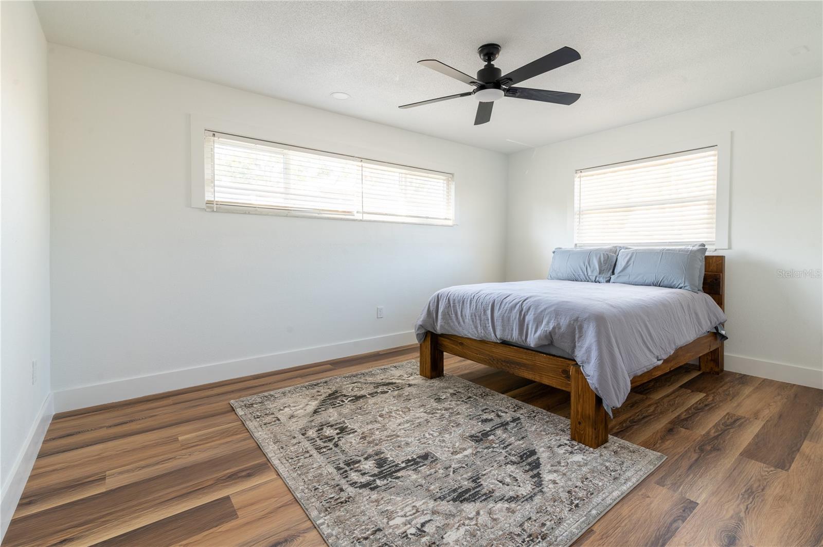 1897 DOLPHIN BLVD S, ST PETERSBURG, FL — photo 25