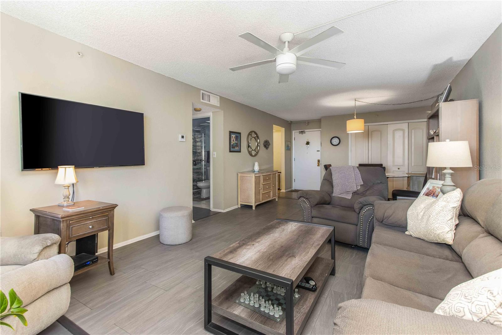 255 DOLPHIN PT #803, CLEARWATER BEACH, FL — photo 6