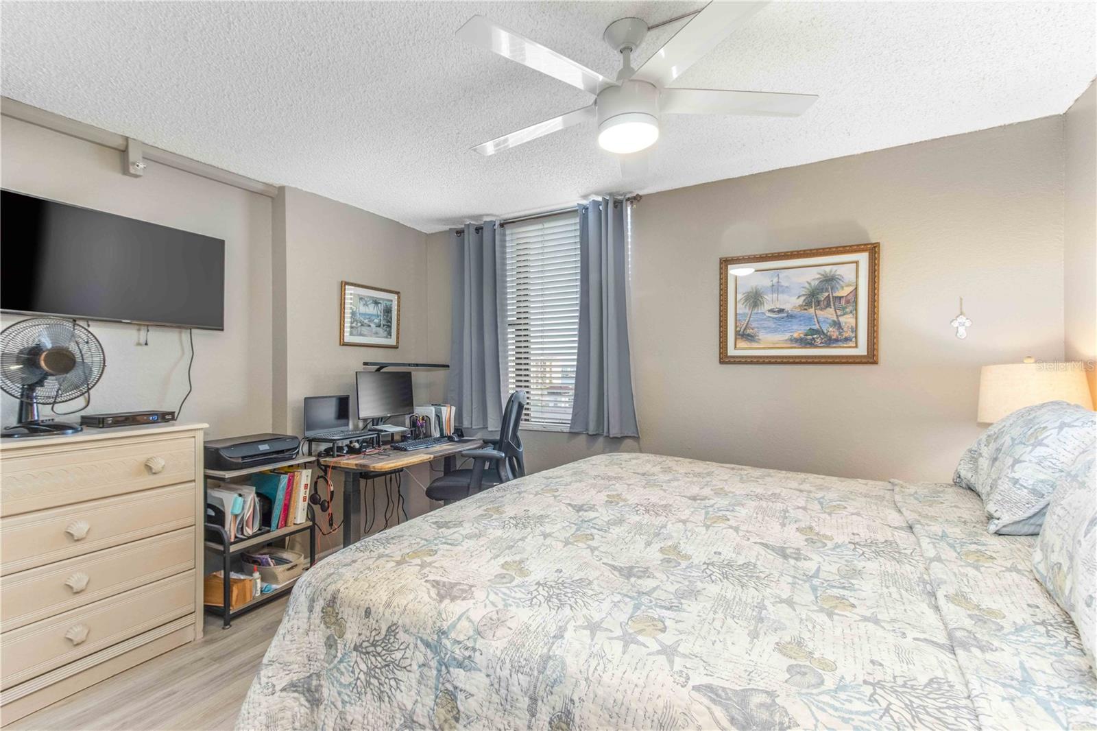 255 DOLPHIN PT #803, CLEARWATER BEACH, FL — photo 11