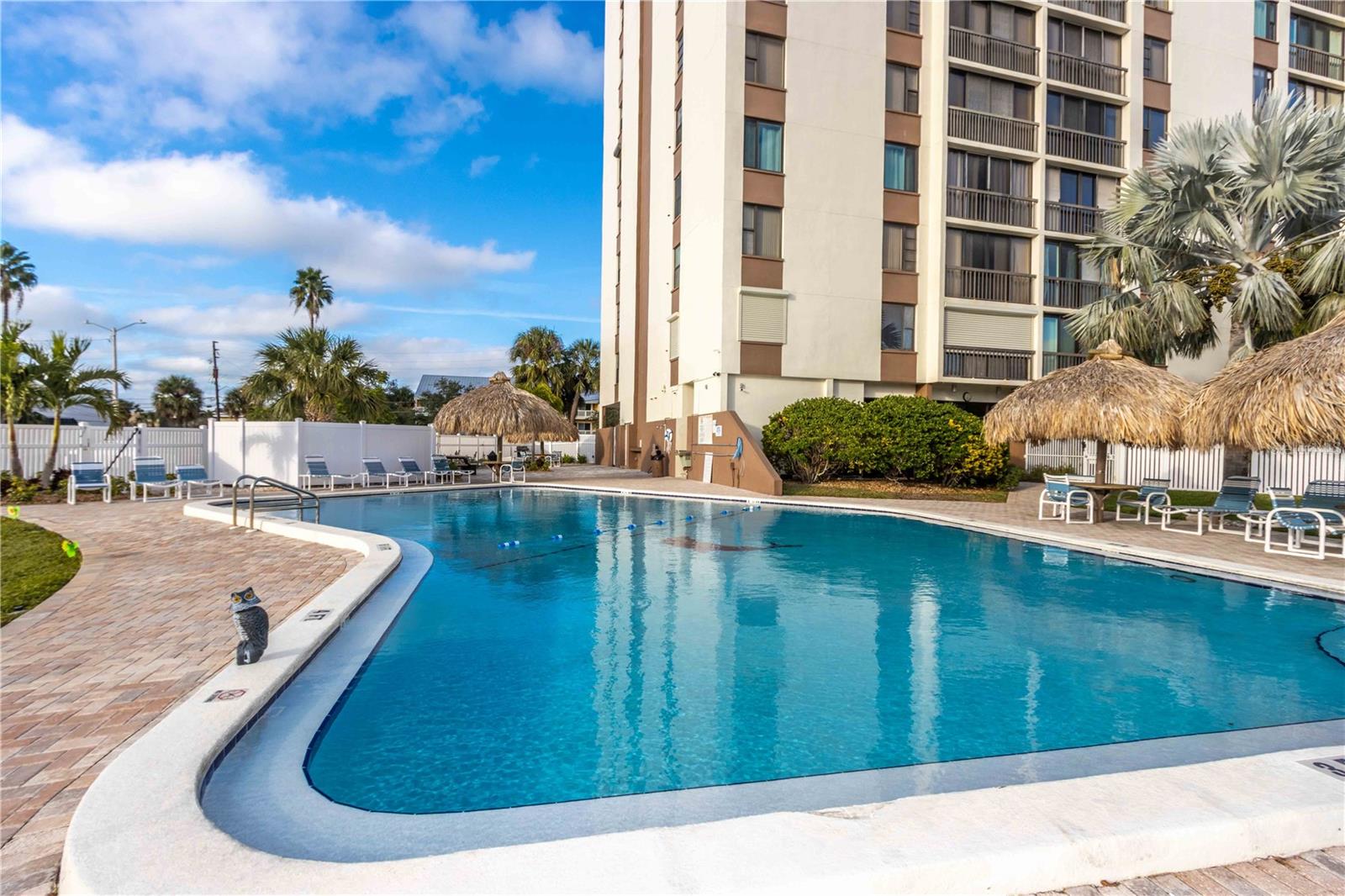 255 DOLPHIN PT #803, CLEARWATER BEACH, FL — photo 40