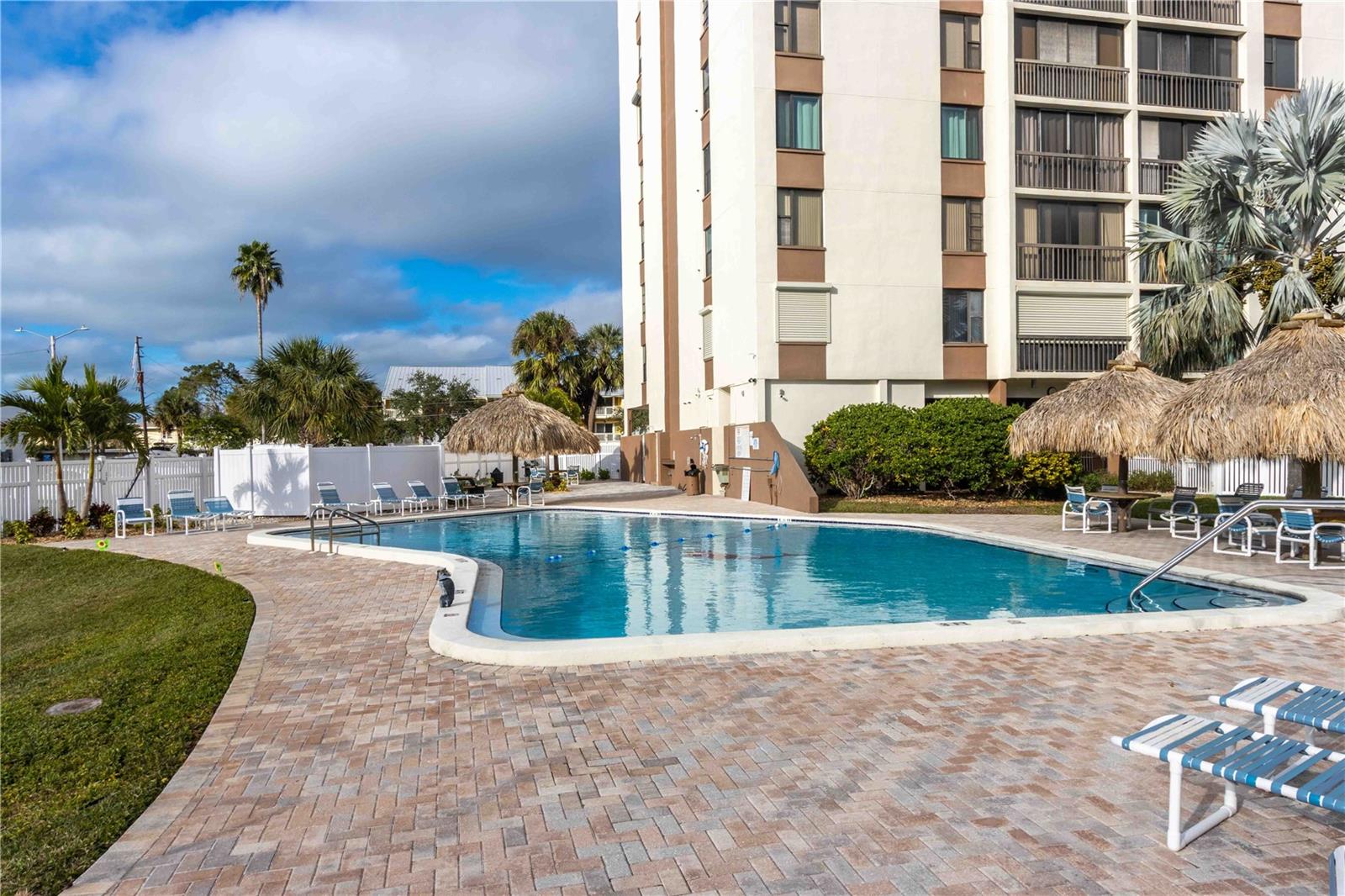 255 DOLPHIN PT #803, CLEARWATER BEACH, FL — photo 48