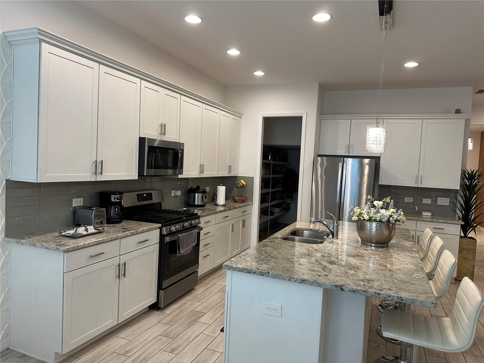 2403 BISCOTTO CIR, DAVENPORT, FL — photo 18
