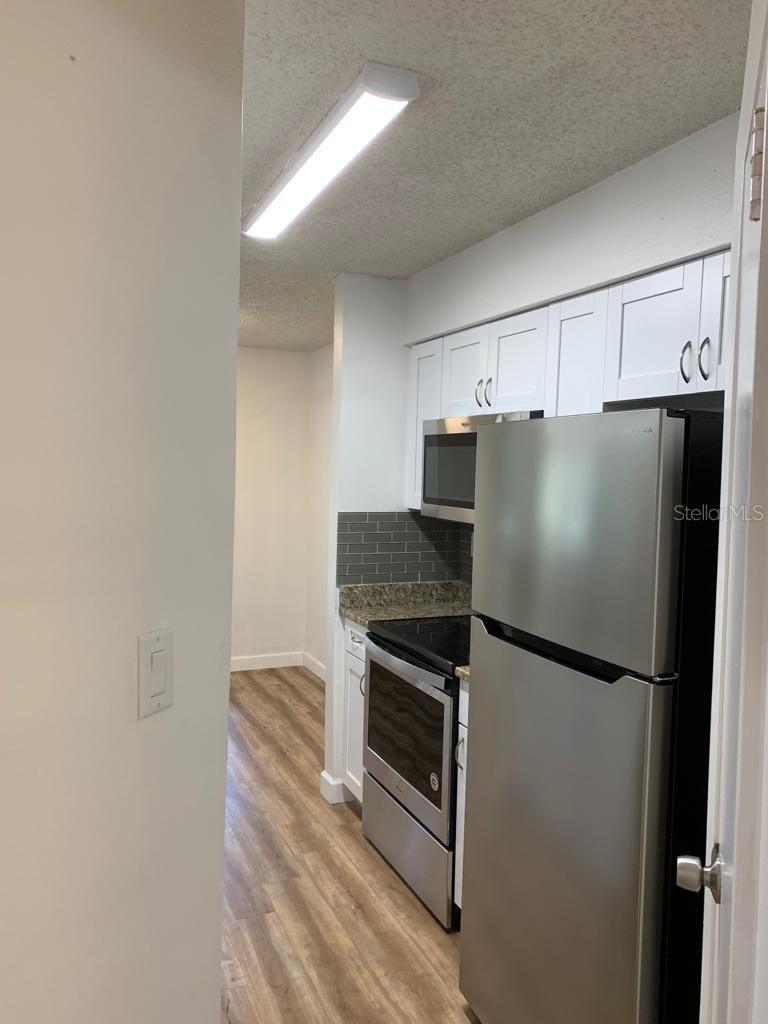 8625 MALLARD RESERVE DR #204, TAMPA, FL — photo 10