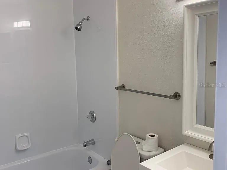 8625 MALLARD RESERVE DR #204, TAMPA, FL — photo 15