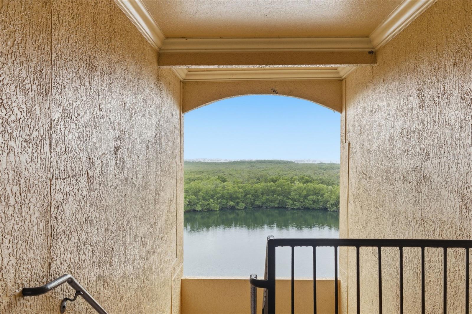 4345 BAYSIDE VILLAGE DR #302, TAMPA, FL — photo 9